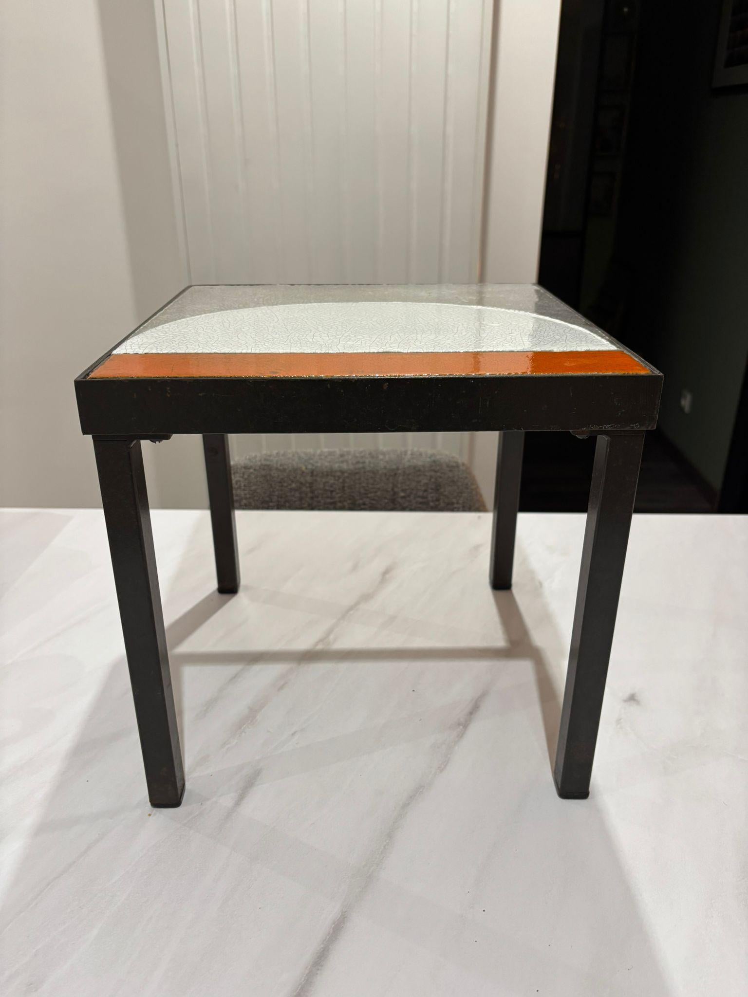 End table by Roger Capron en vente 1