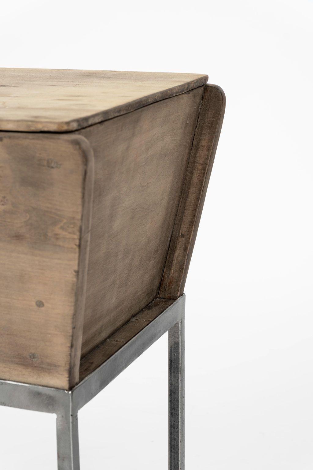 End Table or Bedside Table from 19th Century Doughbin In Good Condition For Sale In Houston, TX