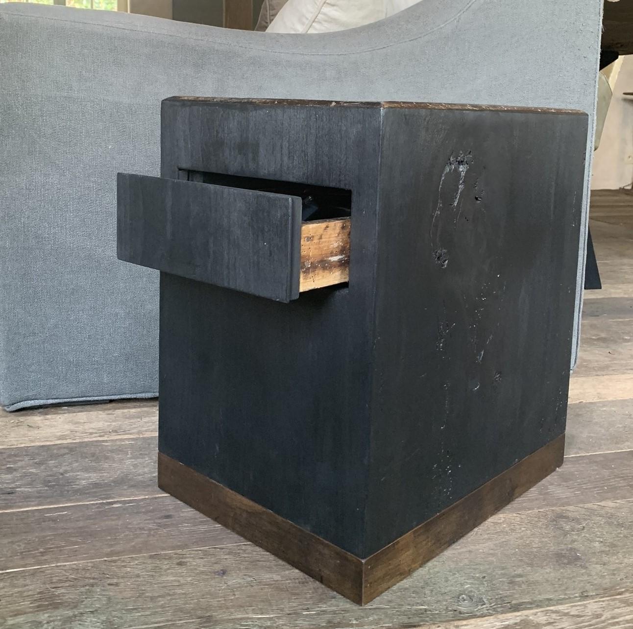 Abschlusstisch Reclaimed Wood Cube Largo (21. Jahrhundert und zeitgenössisch) im Angebot