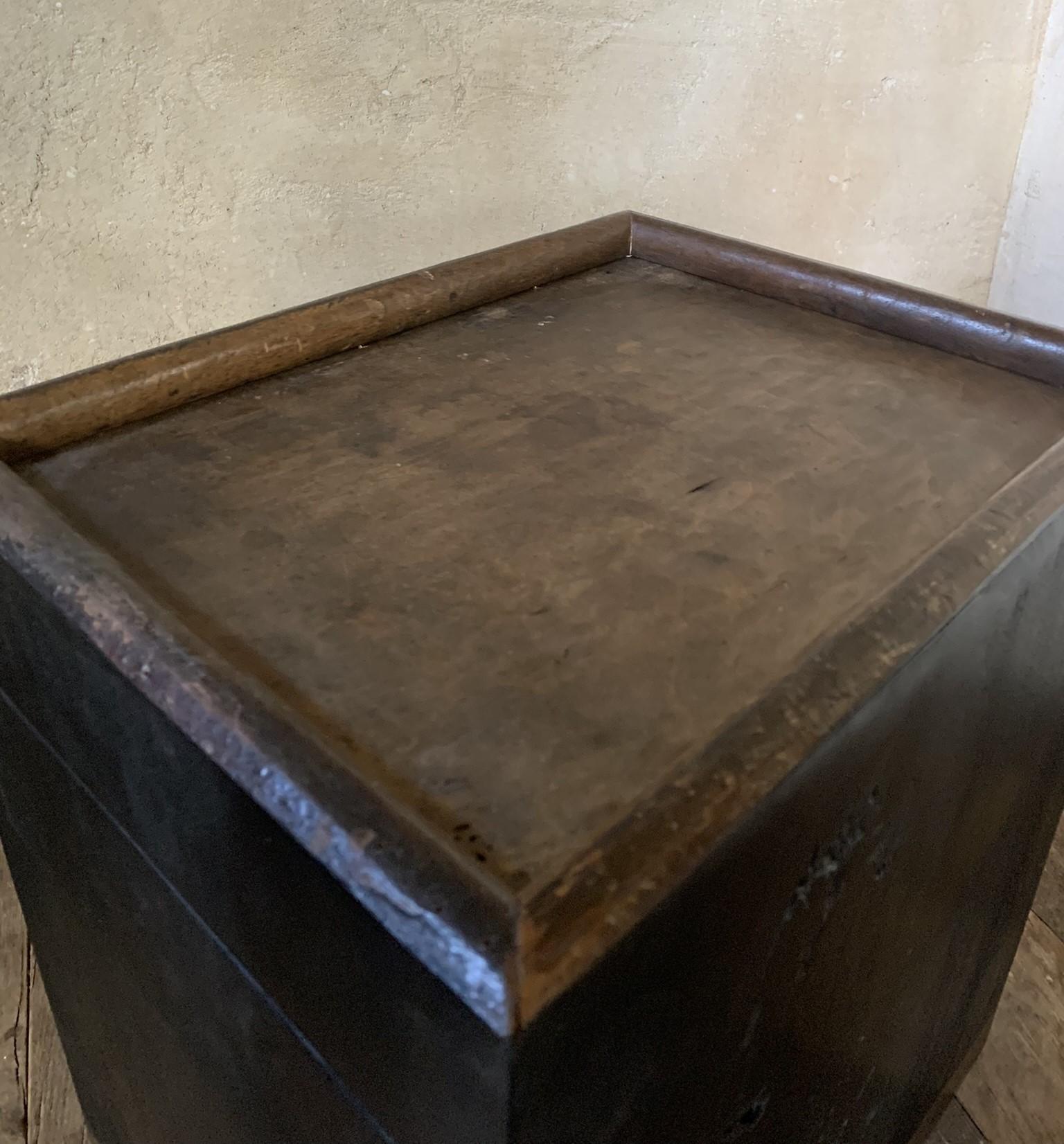 Abschlusstisch Reclaimed Wood Cube Largo im Angebot 2