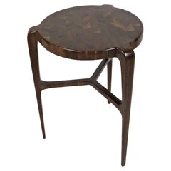 Table d'appoint « Endgrain » fabriquée à la main en noyer massif