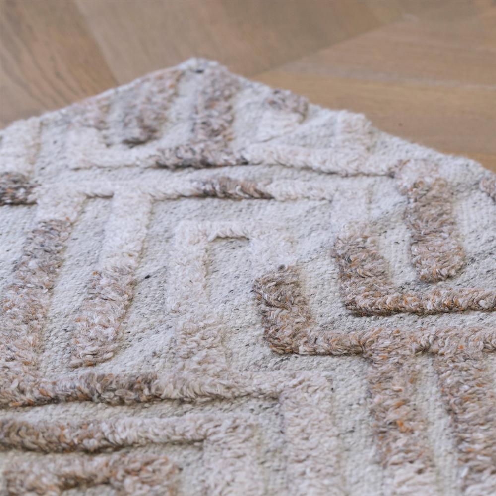 Tapis Kingdom Weave personnalisable à motif énergique en tissu à franges grand format Neuf à Charlotte, NC