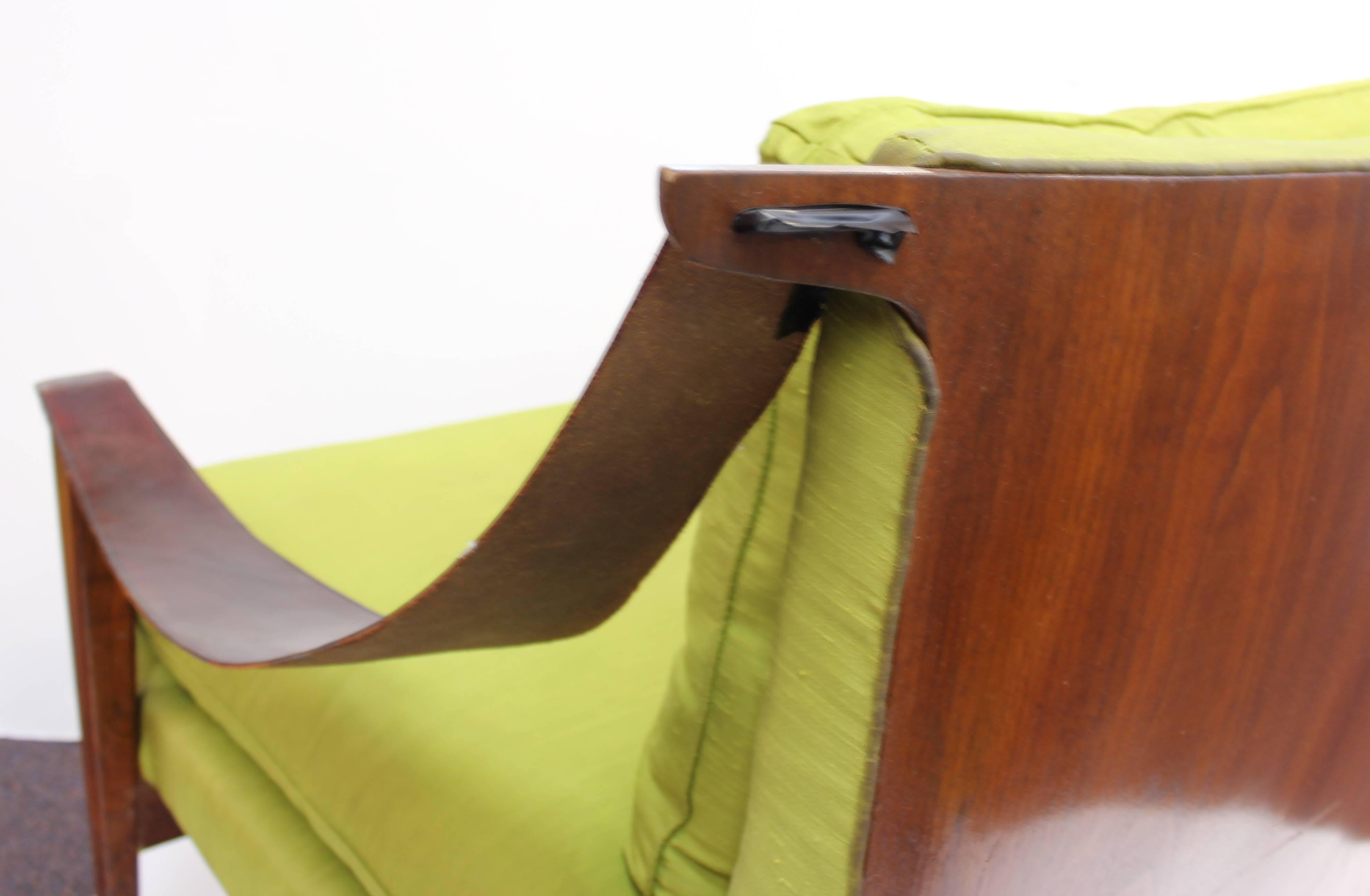 Chaises Enfield avec accoudoirs pivotants en cuir et tissu d'ameublement vert chartreuse 3