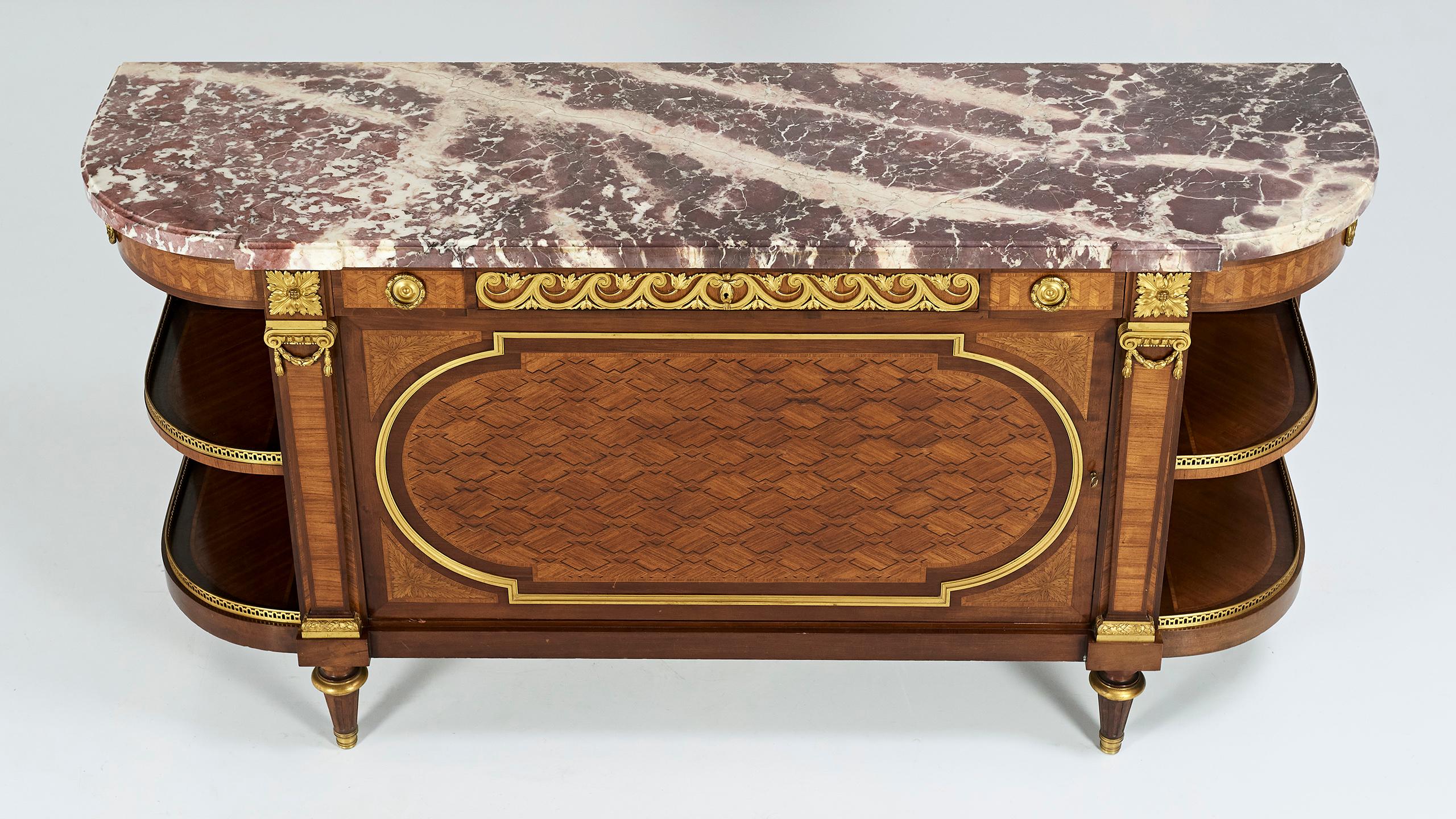 Bronze Enfilade de style Louis XVI réalisée vers 1830 par la Maison Krieger en vente