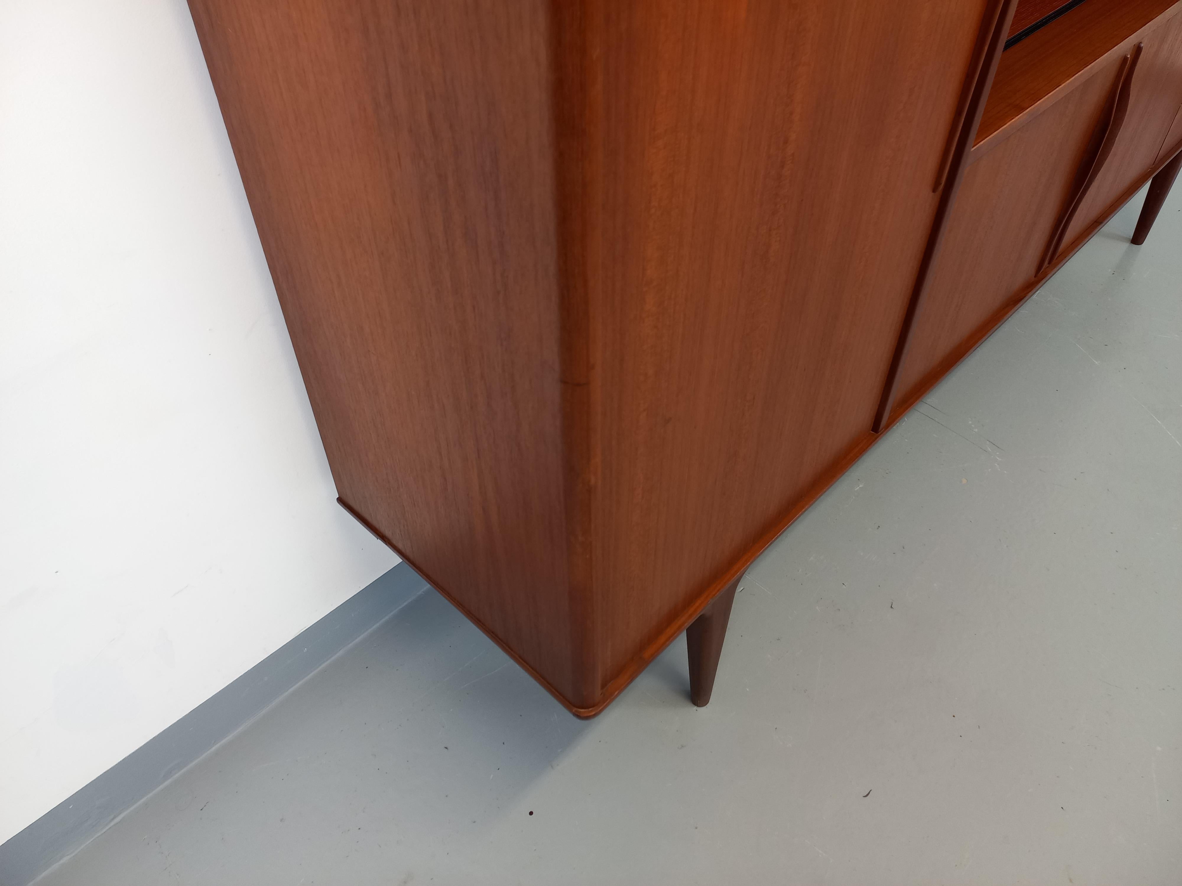 Enfilade haute scandinave vintage en teck des années 50 60 8