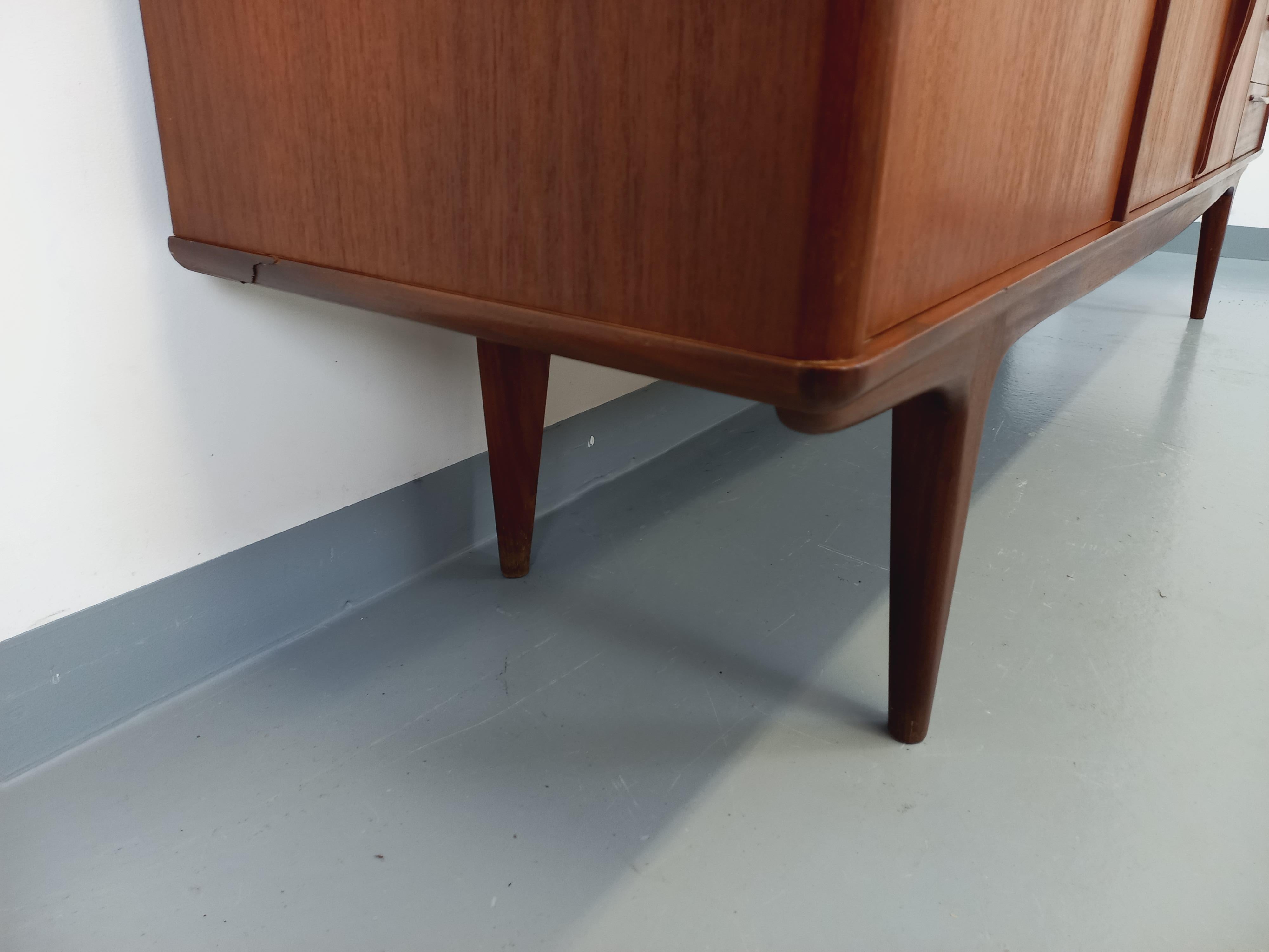 Scandinave Enfilade haute scandinave vintage en teck des années 50 60