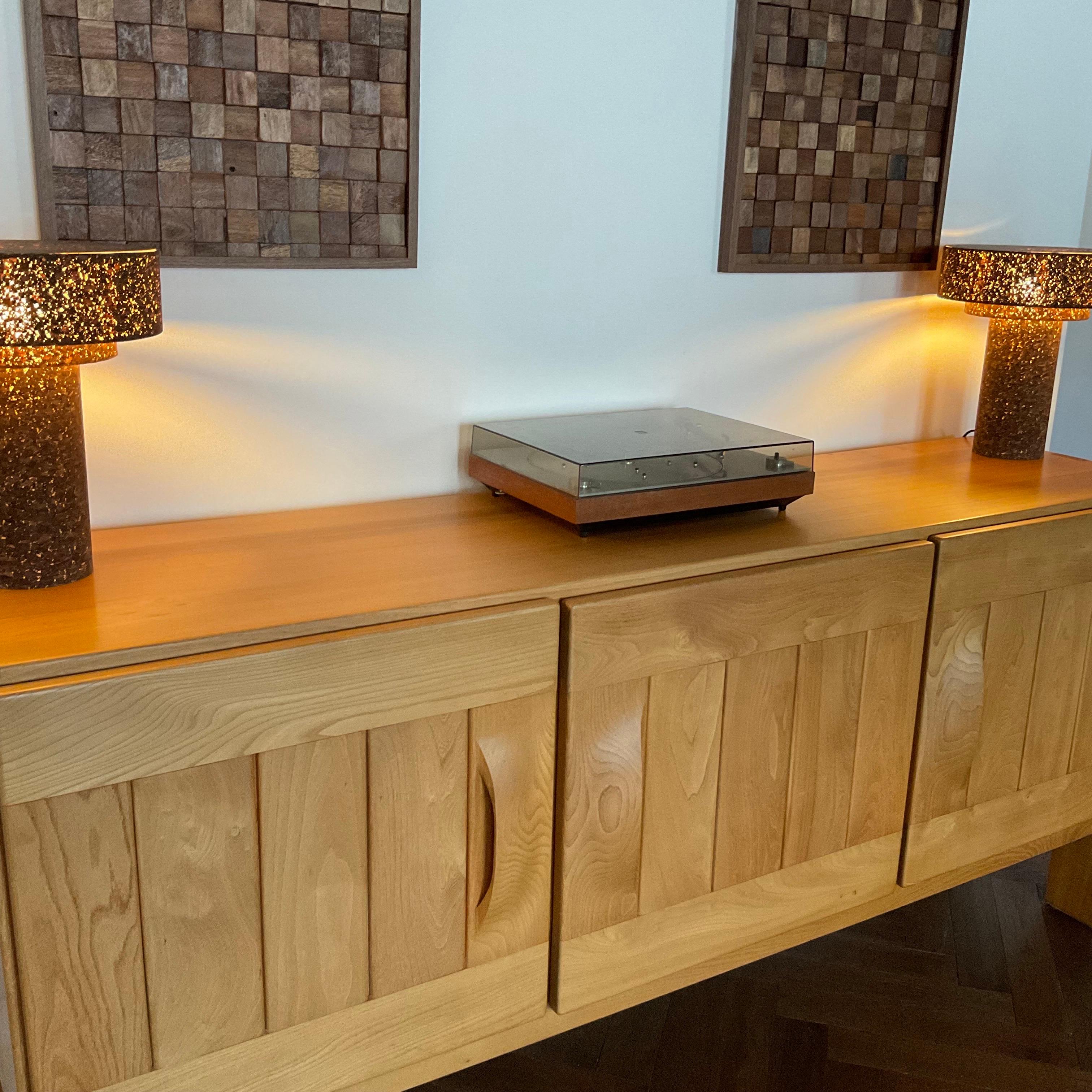 Enfilade Maison Regain orme massif années 60 / 70 (Moderne der Mitte des Jahrhunderts) im Angebot