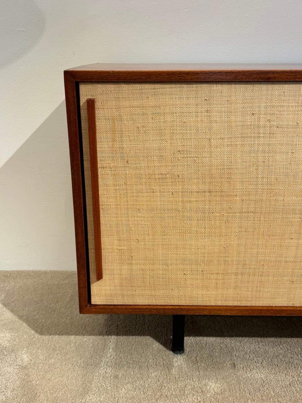 Enfilade Raffia von Georges Friedman, 1960 (amerikanisch) im Angebot