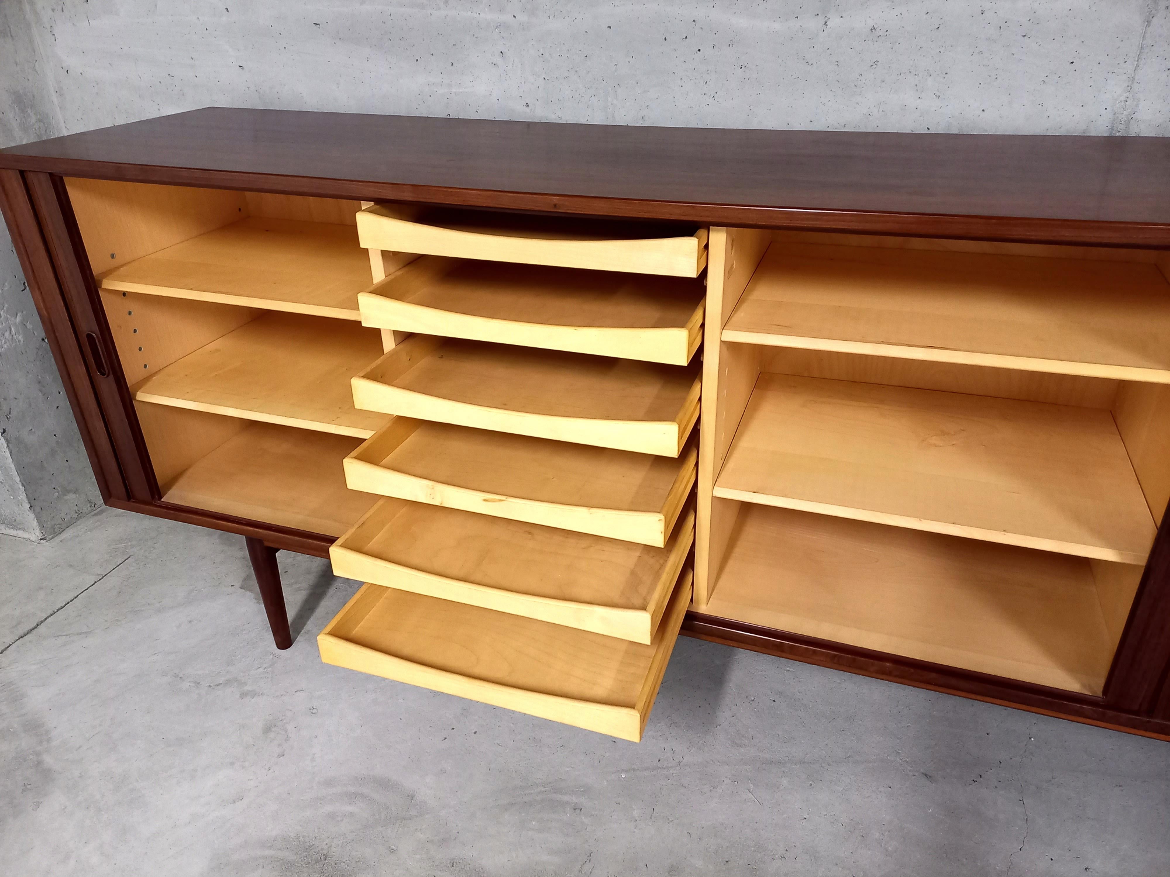 Metà XX secolo Enfilade vintage scandinava in palissandro anni '60 del designer Arne Vodder in vendita