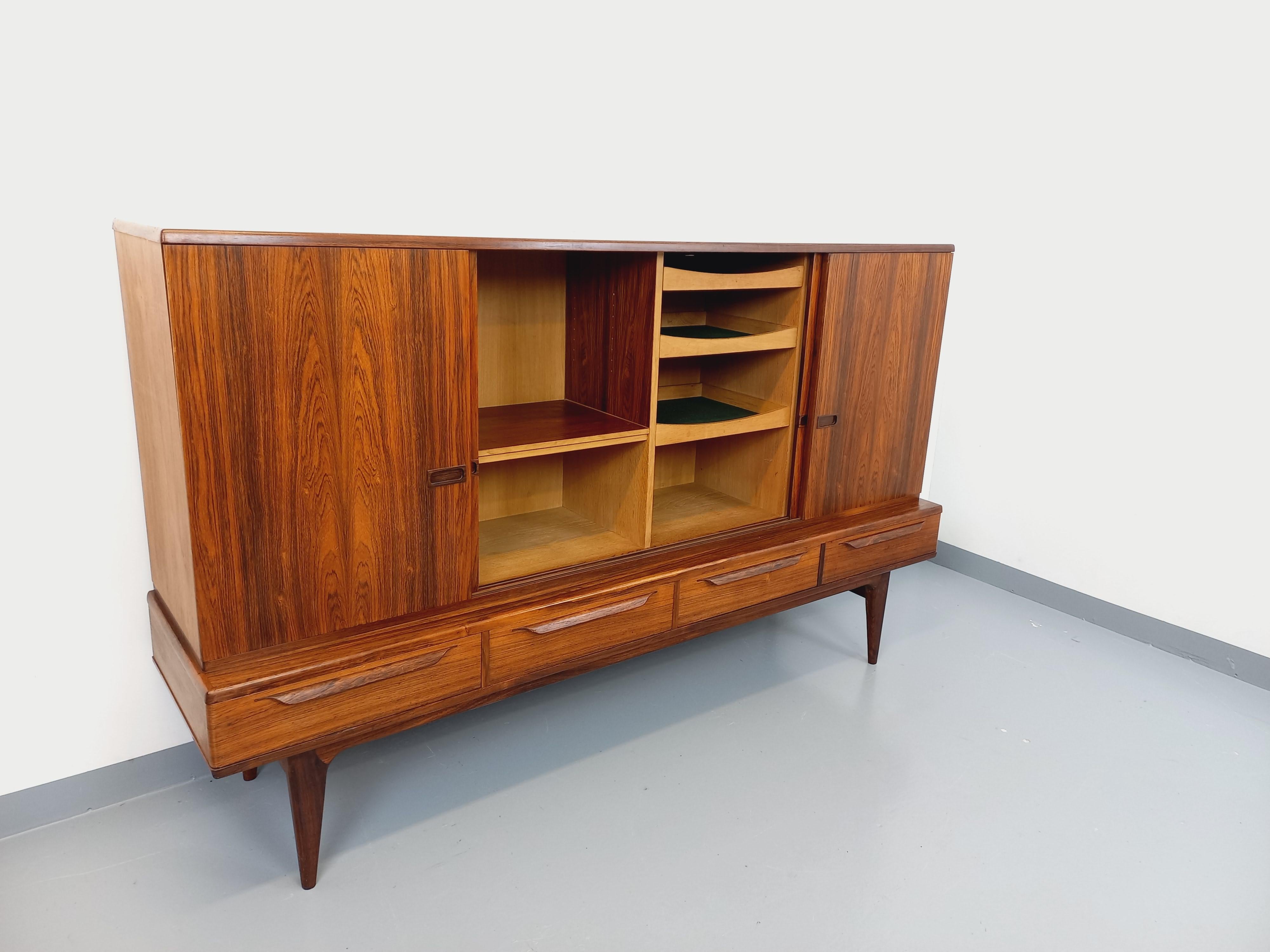 Mid-20th Century Enfilade vintage scandinave en palissandre Bordum & Nielsen par Samcom