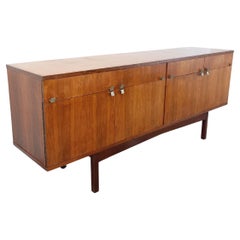 Enfilade vintage style scandinave en palissandre et laiton des années 60