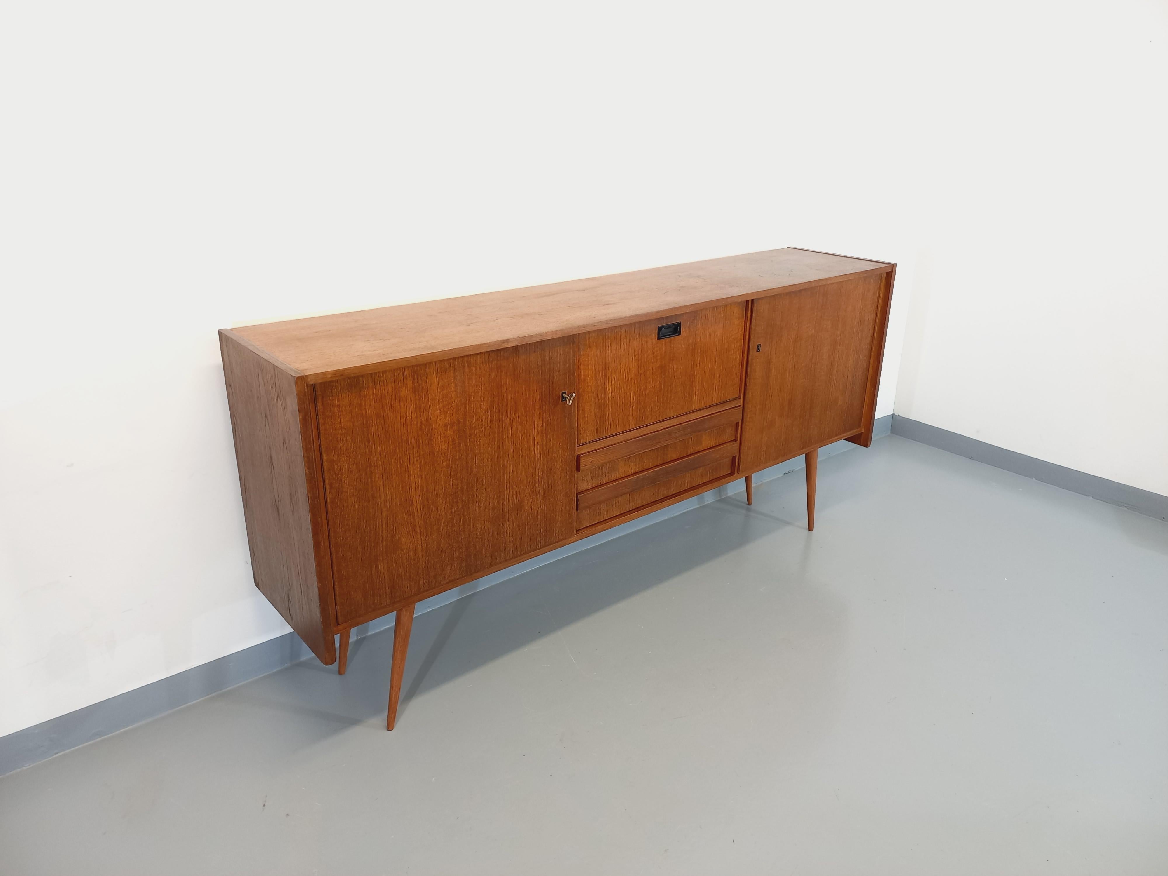 Enfilade vintage style scandinave en teck des années 60 4