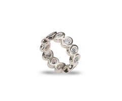 Engagement 3.5 Karats White Diamonds G Color VVS1 18 Karats White Gold Ring