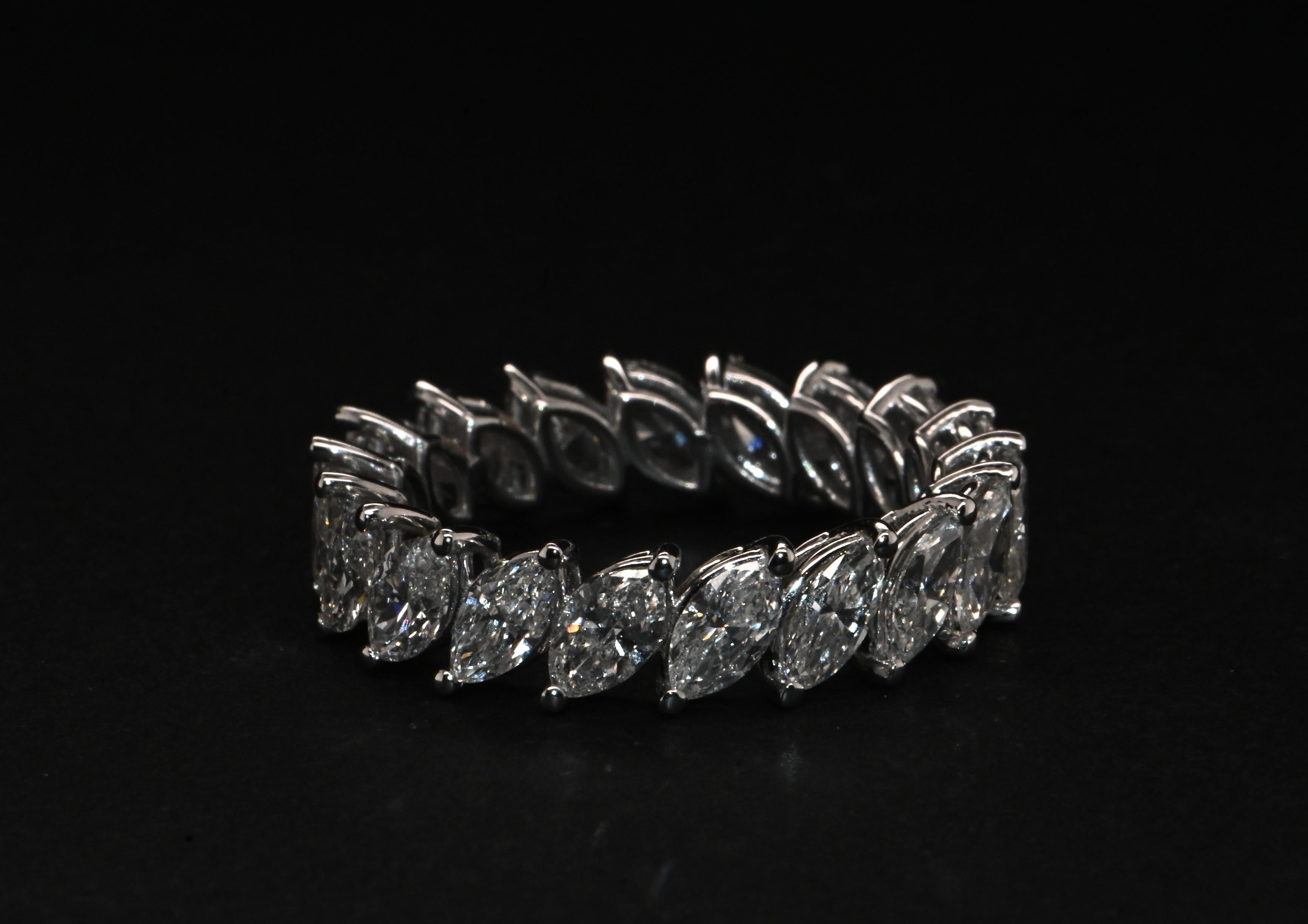 Engagement Ring 18 Carat White Gold Adorned With Diamonds Totaling 3.62 carats In New Condition In Vannes, FR