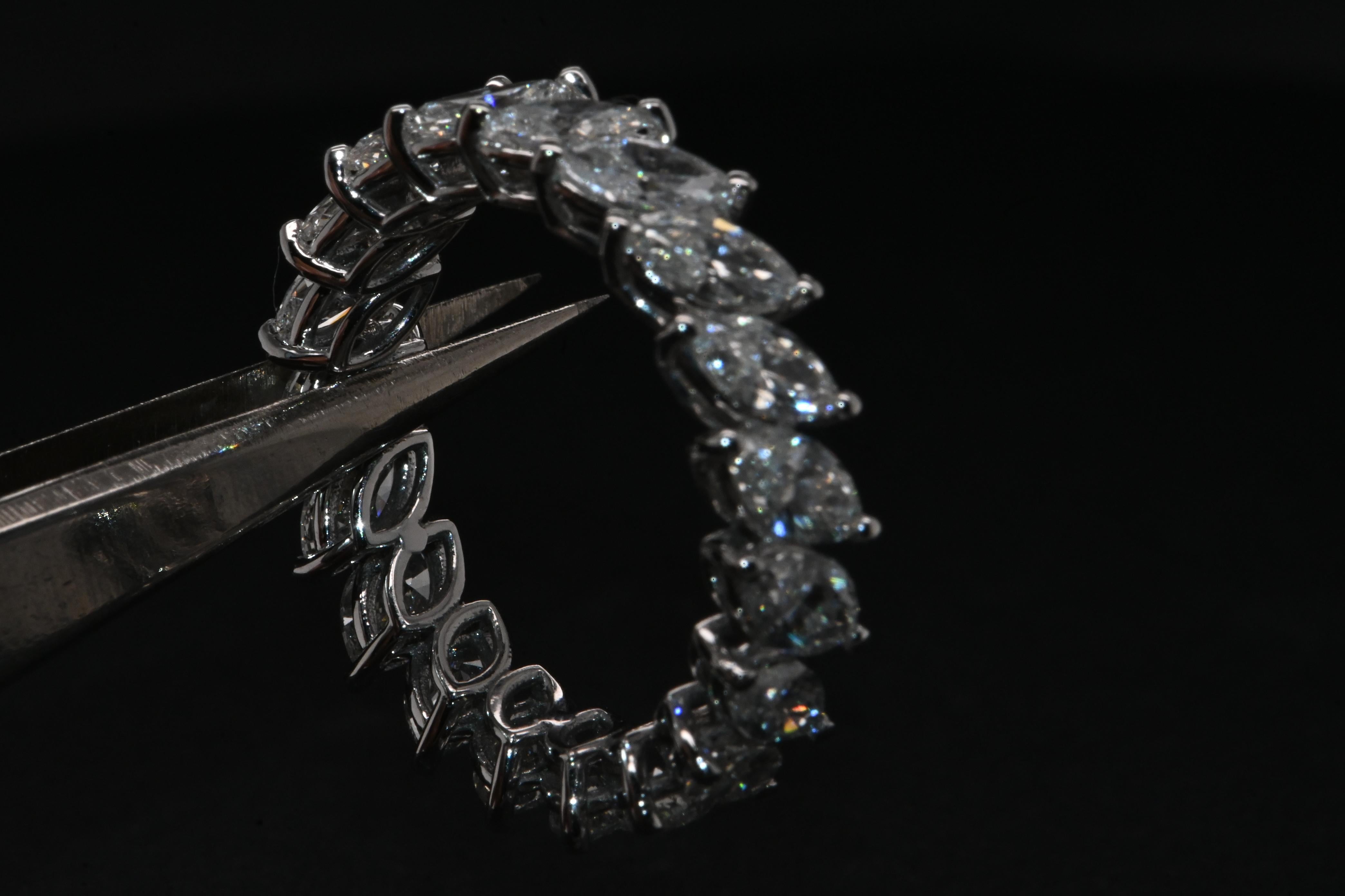 Engagement Ring 18 Carat White Gold Adorned With Diamonds Totaling 3.62 carats For Sale 2