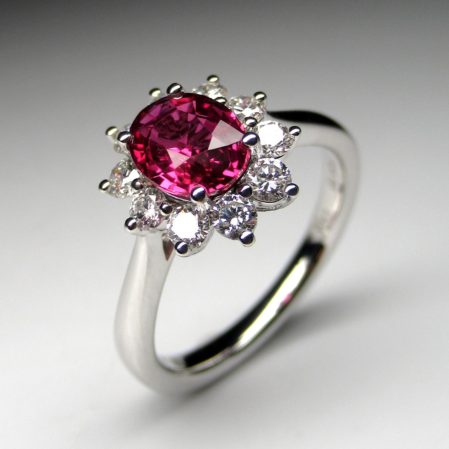 Ring Burmese Unheated Ruby natural Gold Promise Engagement ring For Sale 1