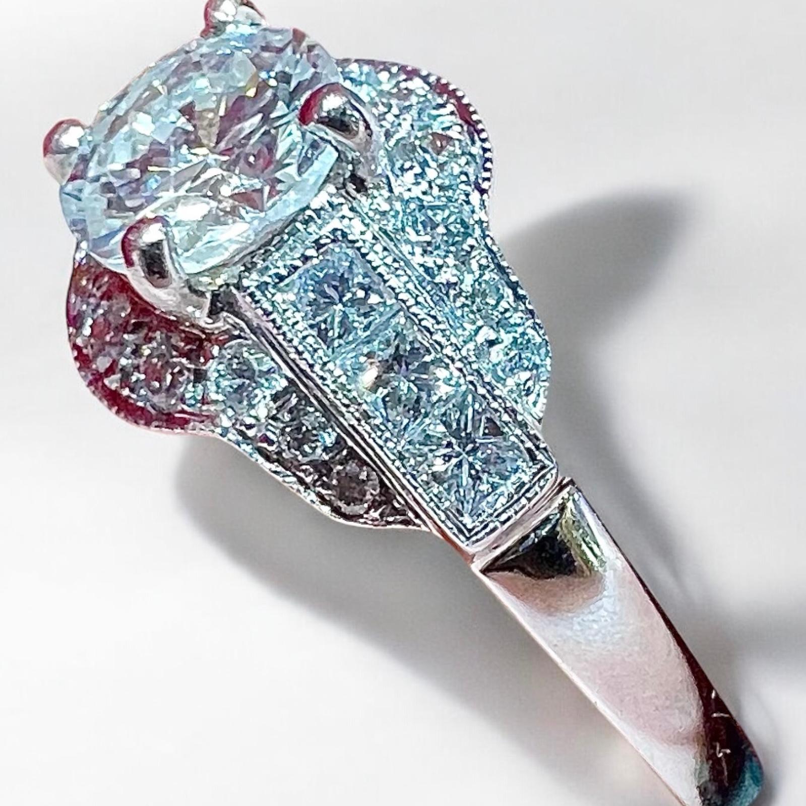 engagement ring diamonds 0.80 ct with 0.40 ct , Art Deco style, 18 ct white gold For Sale 7