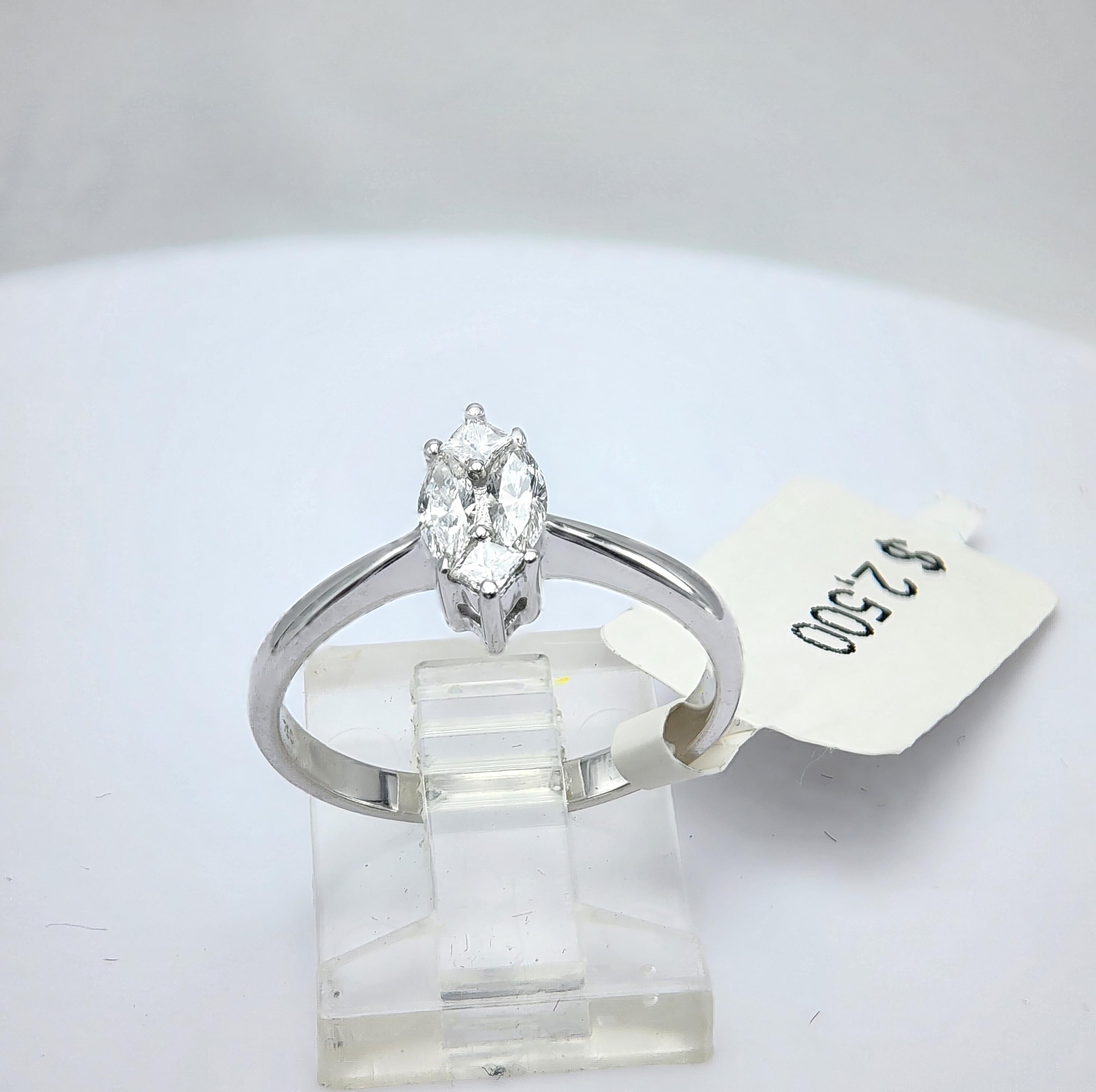 Anillo de Compromiso Galileo 1,00 ct Mira Diamante 0,50 ct Y Anillo de Oro Blanco de 14K