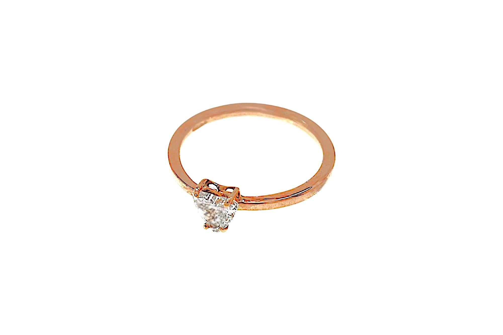 Cuore Engagement Ring Heart Cut White Diamond Rose Gold Botta Gioielli in vendita