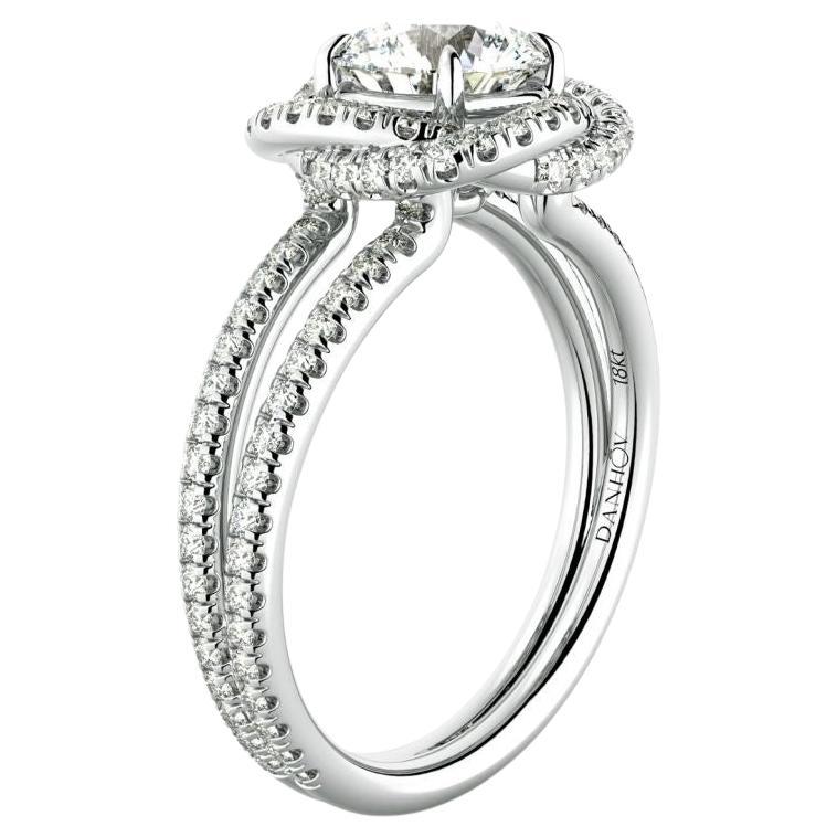 Engagement Ring in 14k White Gold with natural diamond center stone  For Sale
