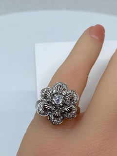Engagement Ring in 18 Carat, Flower Model Set with Diamonds