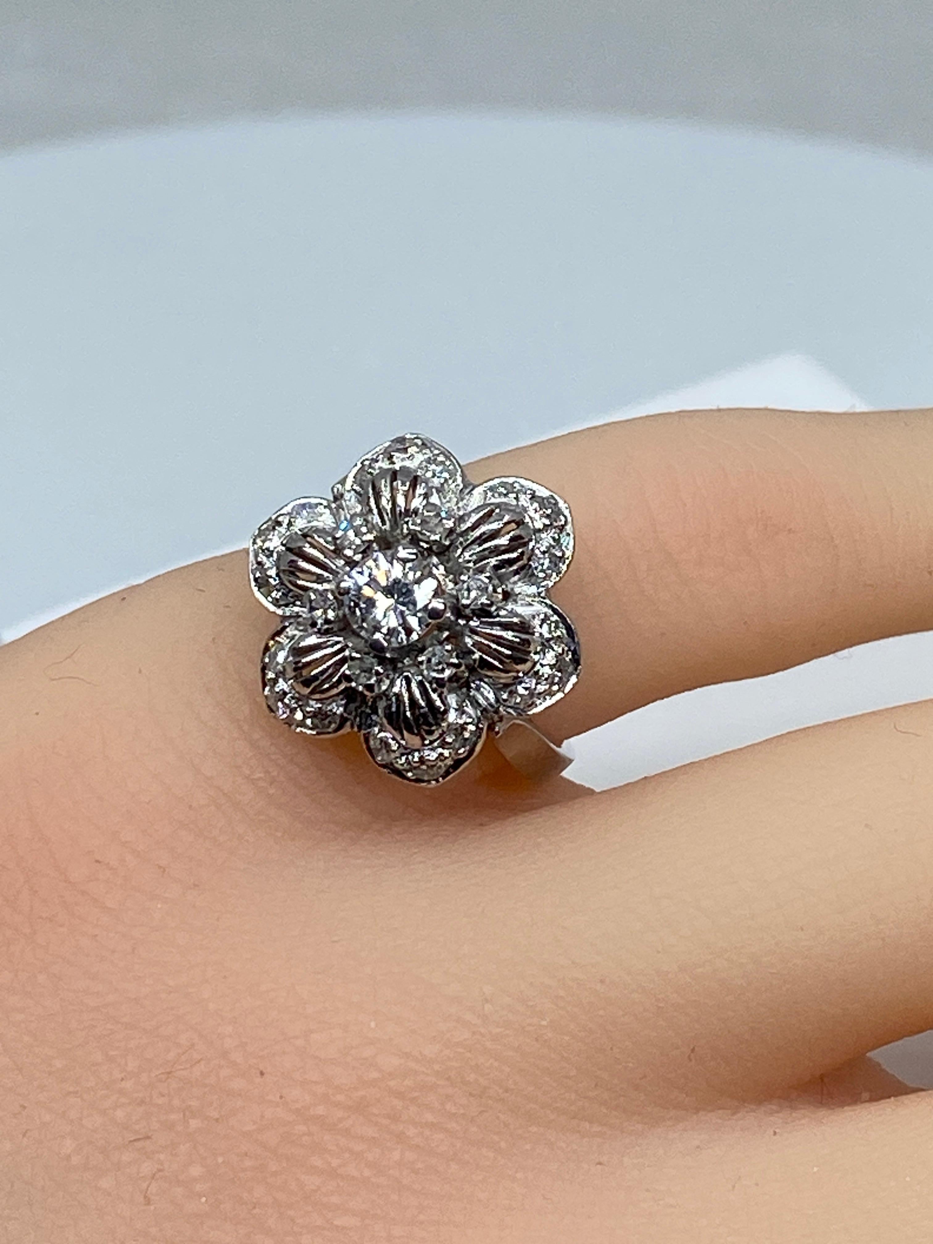 Women's or Men's Engagement Ring in 18 Carat, Flower Model Set with Diamonds For Sale