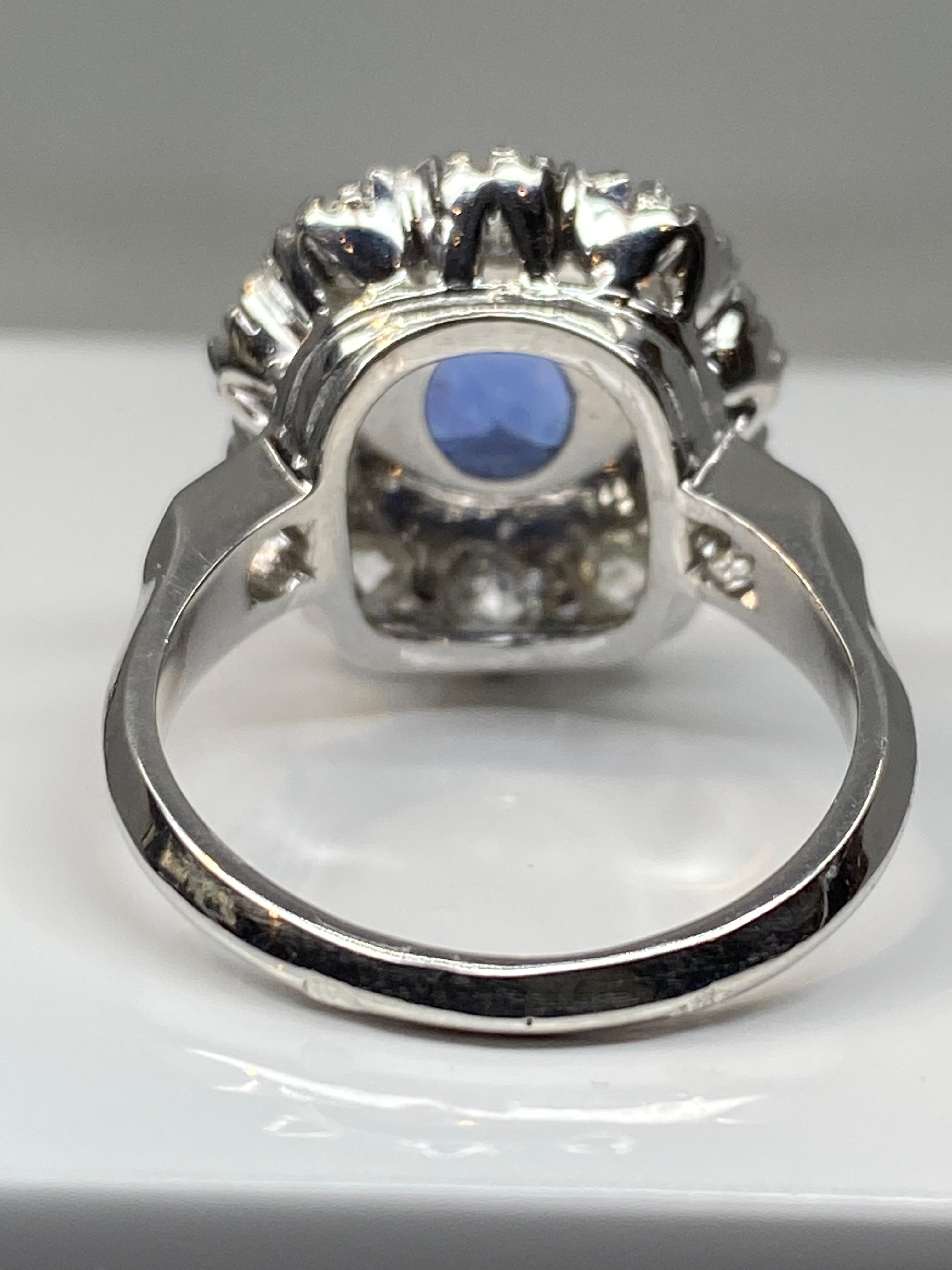 Engagement Ring in 18 Carat Gold, 'Pompadour' with Sapphire and Diamonds In New Condition In VERSAILLES, FR