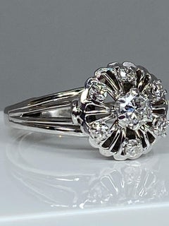 Verlobungsring aus 18 Karat Gold mit 7 Diamanten, Golddrahtmuster