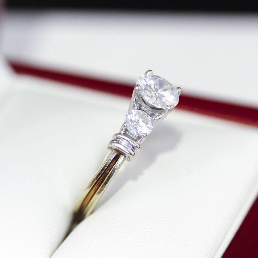 Brilliant Cut Engagement Ring, past Present Future Diamond Engagement Ring, 1.66ct Diamonds For Sale