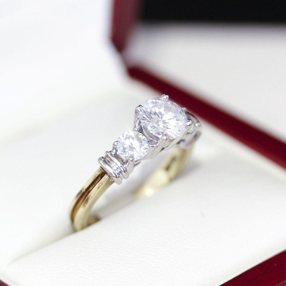 Engagement Ring, past Present Future Diamond Engagement Ring, 1.66ct Diamonds In Good Condition For Sale In BALMAIN, NSW
