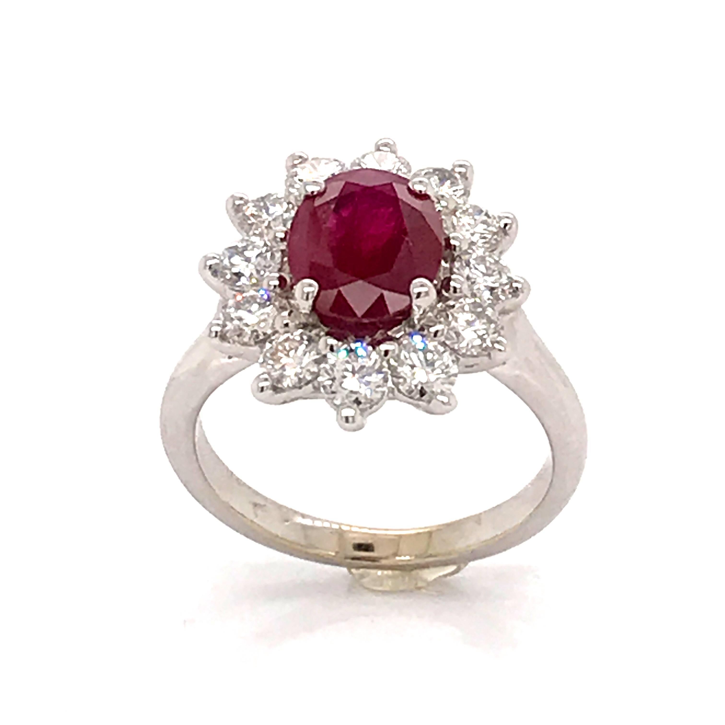 Engagement Ring Ruby Diamonds White Gold 18 Karat  For Sale 5