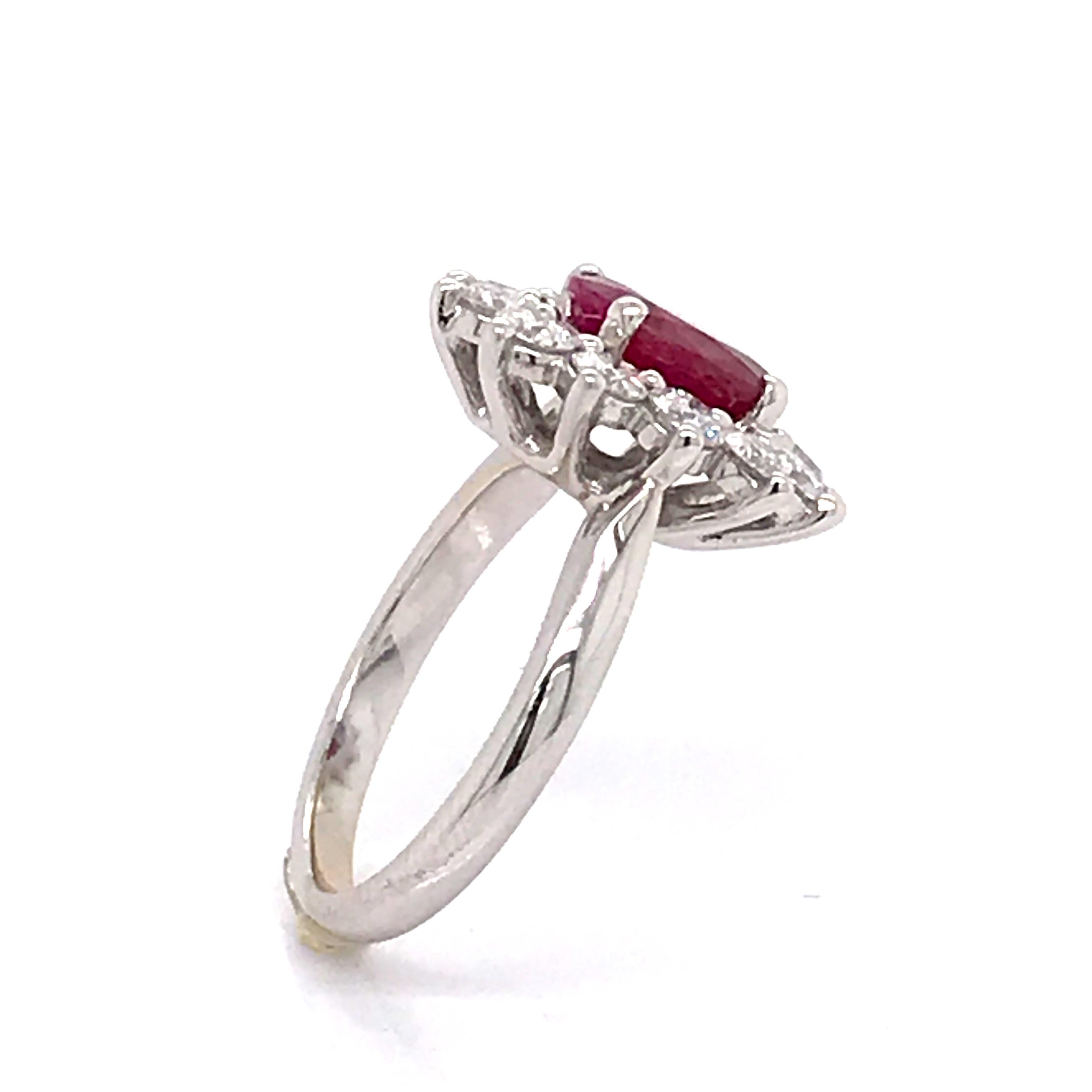 Engagement Ring Ruby Diamonds White Gold 18 Karat  For Sale 8