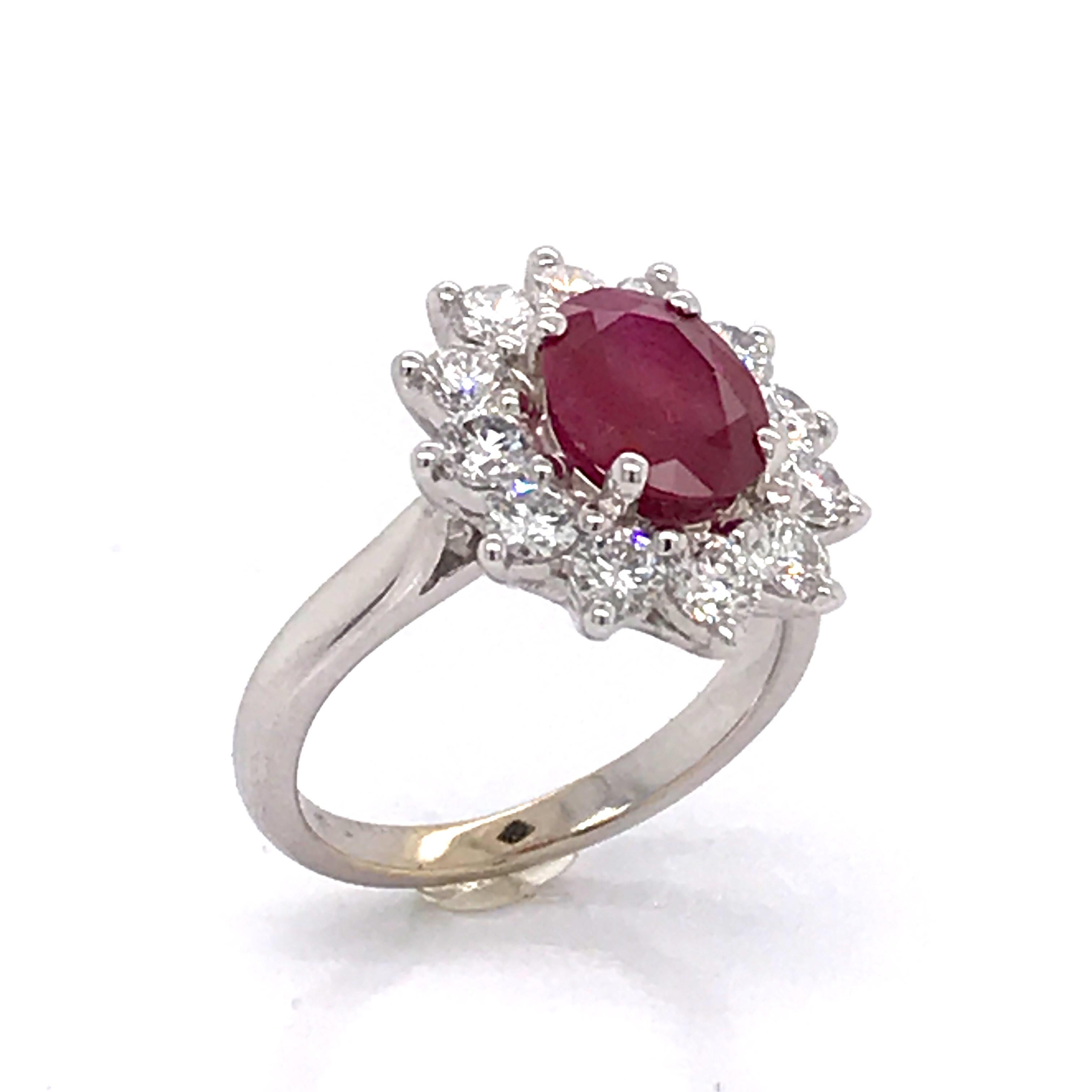 Engagement Ring Ruby Diamonds White Gold 18 Karat  For Sale 9