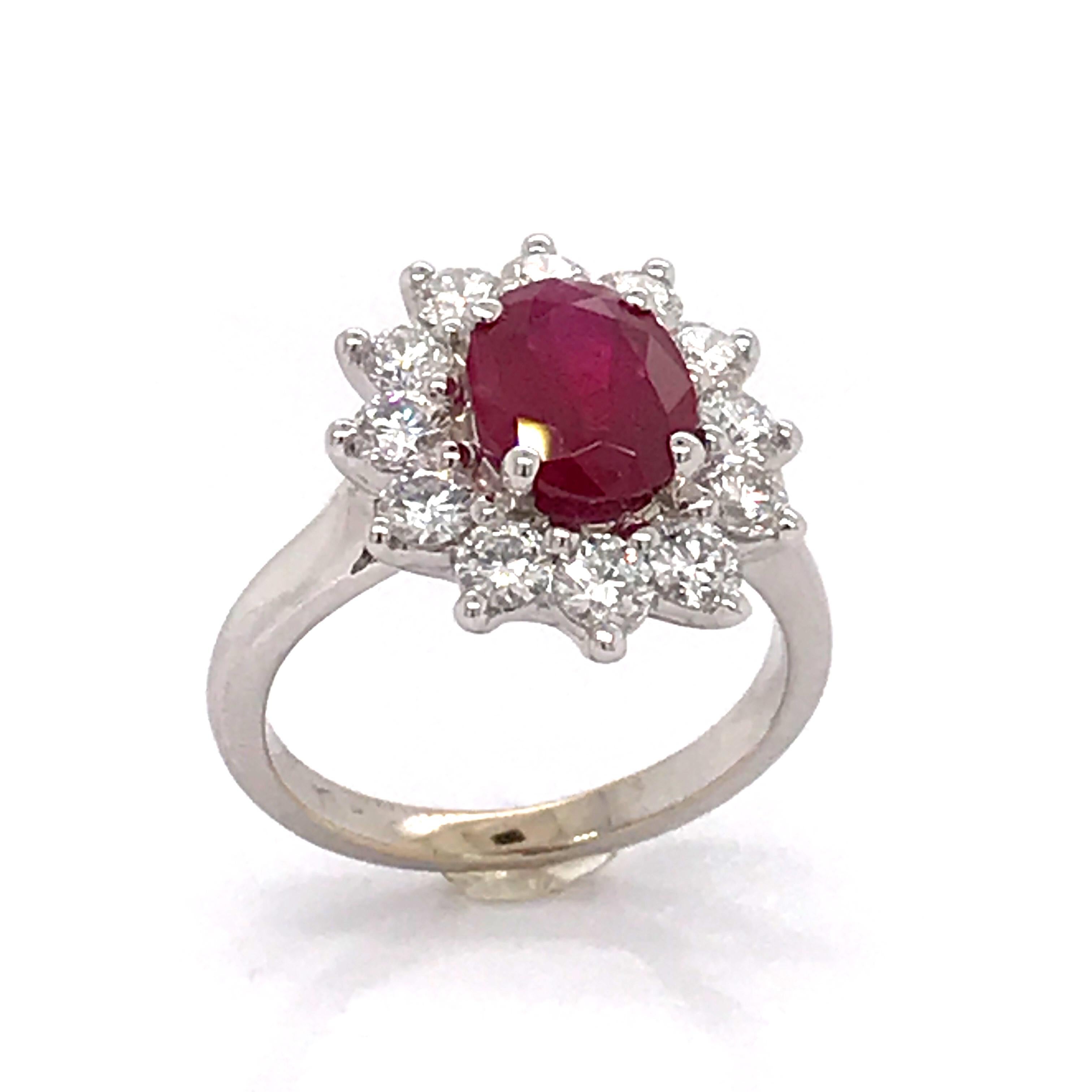 Engagement Ring Ruby Diamonds White Gold 18 Karat  For Sale 10