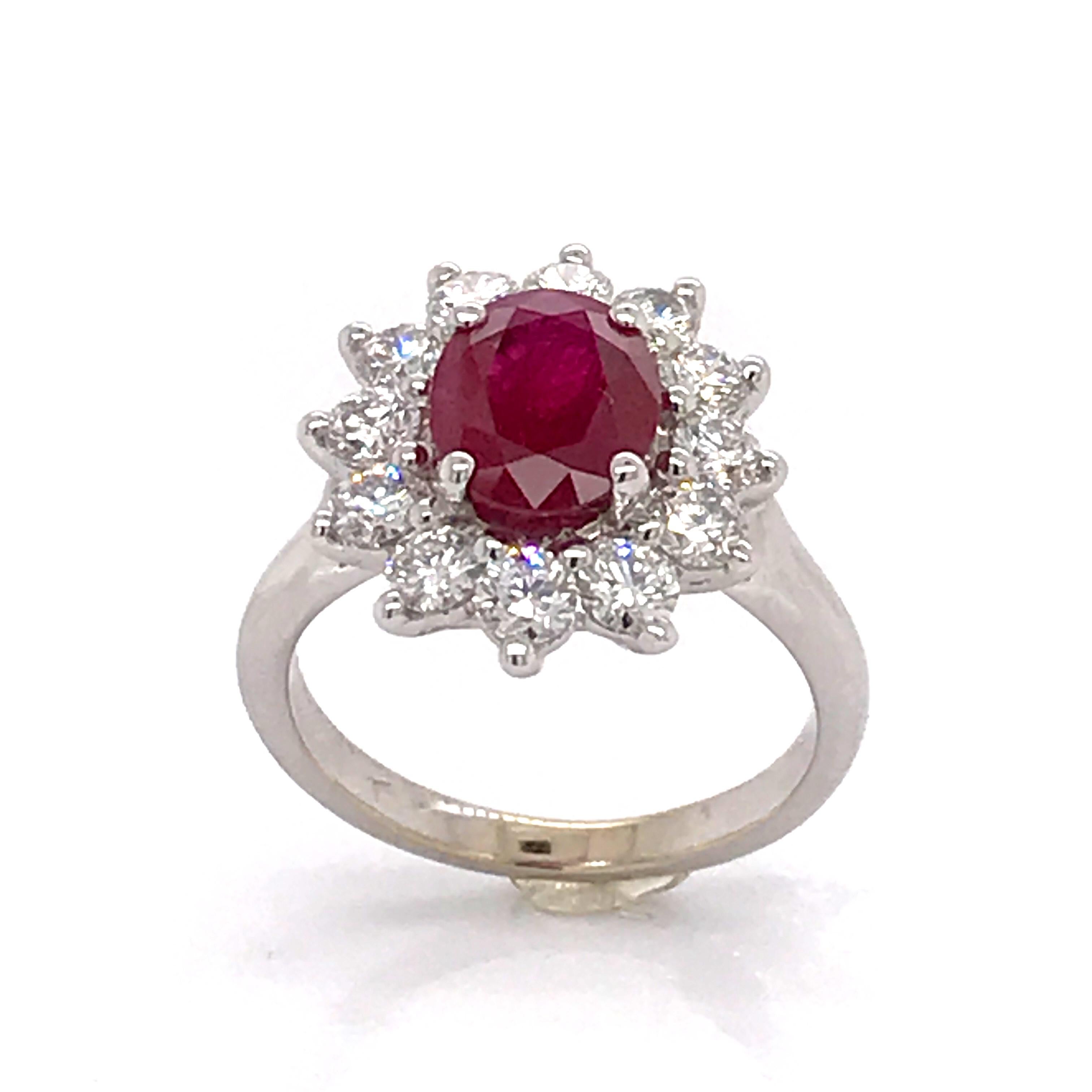 Engagement Ring Ruby Diamonds White Gold 18 Karat  For Sale 11