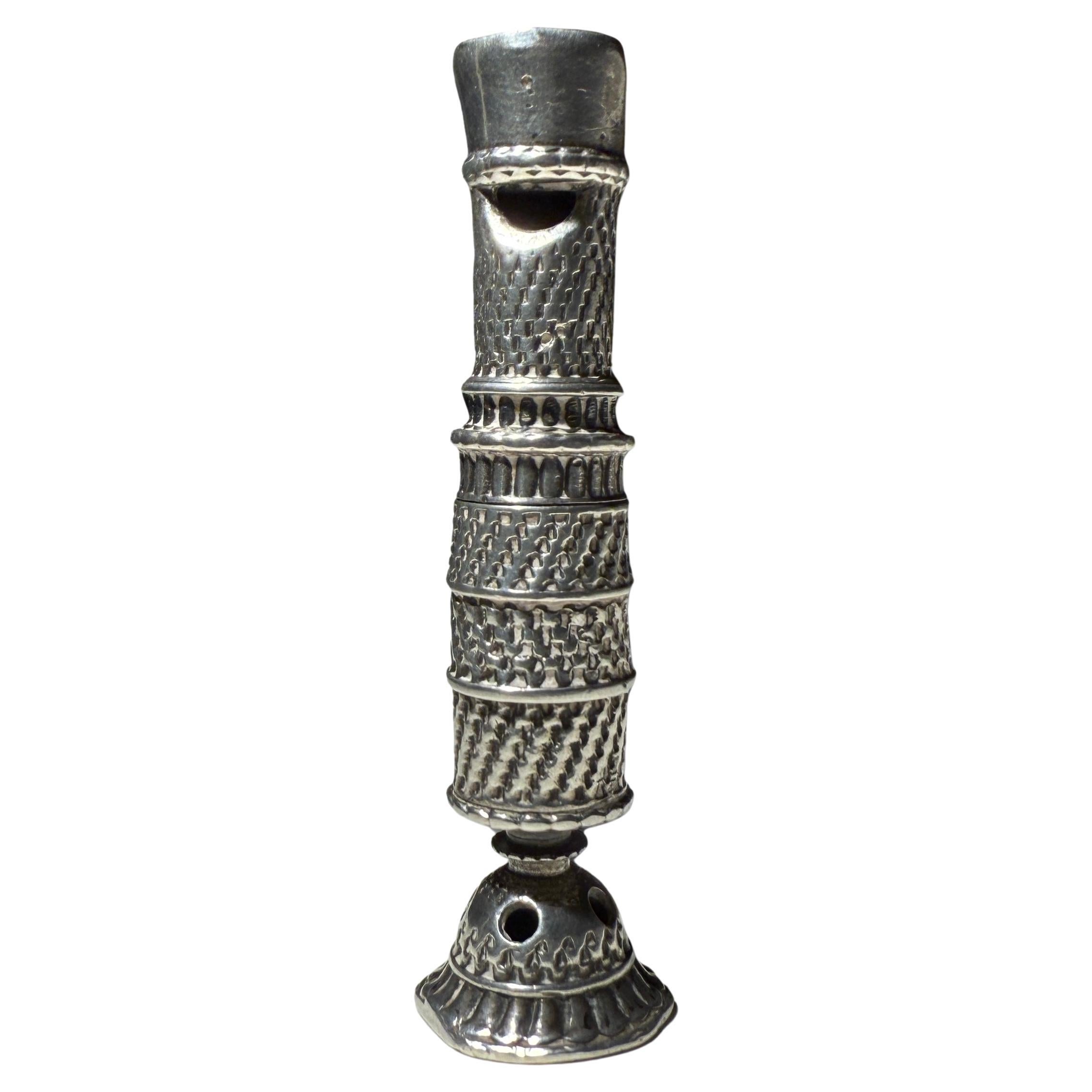 Engine-Turned Silver Combination Pomander Whistle. Augsburg, early 18th century. en venta