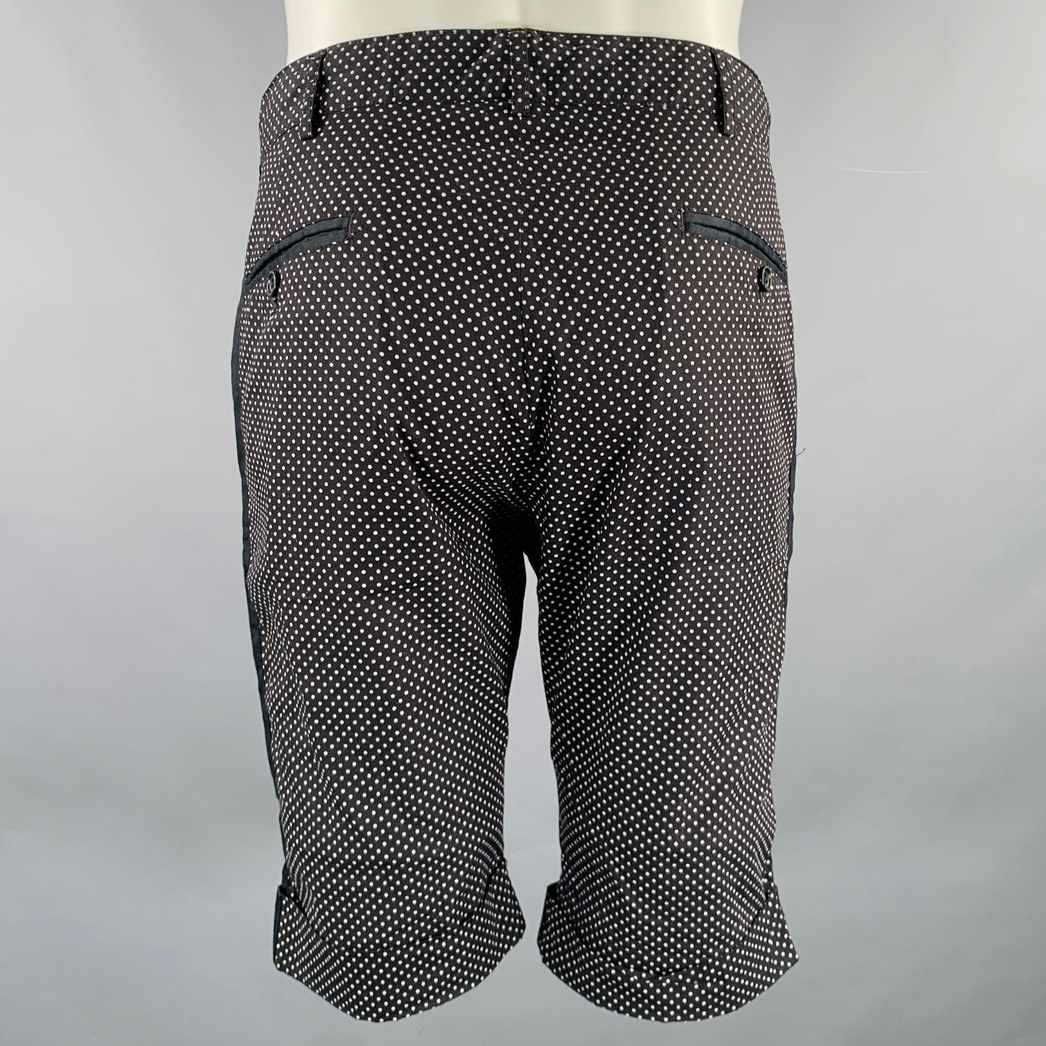 ENGINEERED GARMENTS Size 32 Black White Polka Dot Cotton Zip Fly Shorts In Excellent Condition For Sale In San Francisco, CA