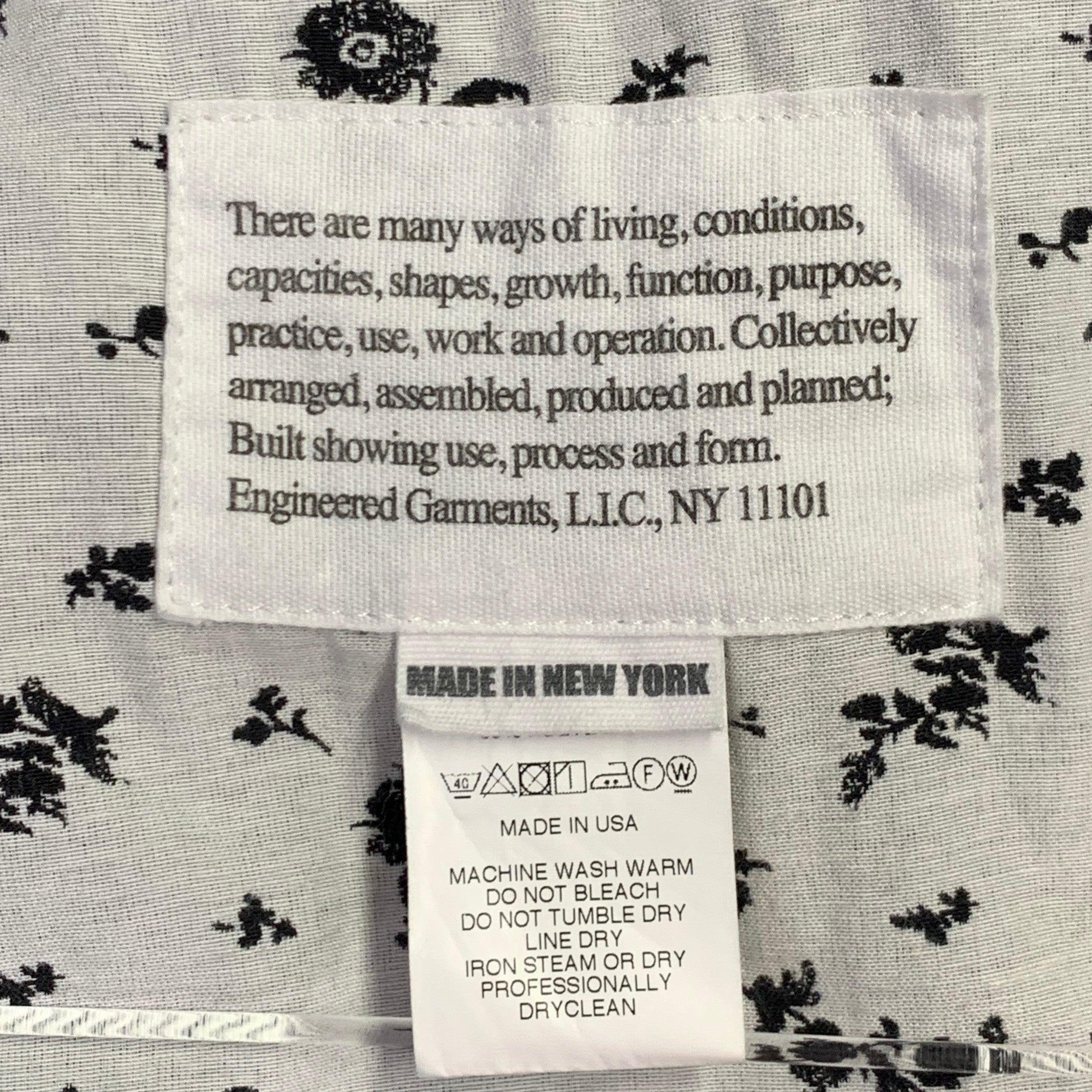 ENGINEERED GARMENTS Size M Black White Cotton Blend Floral Jacket For Sale 2