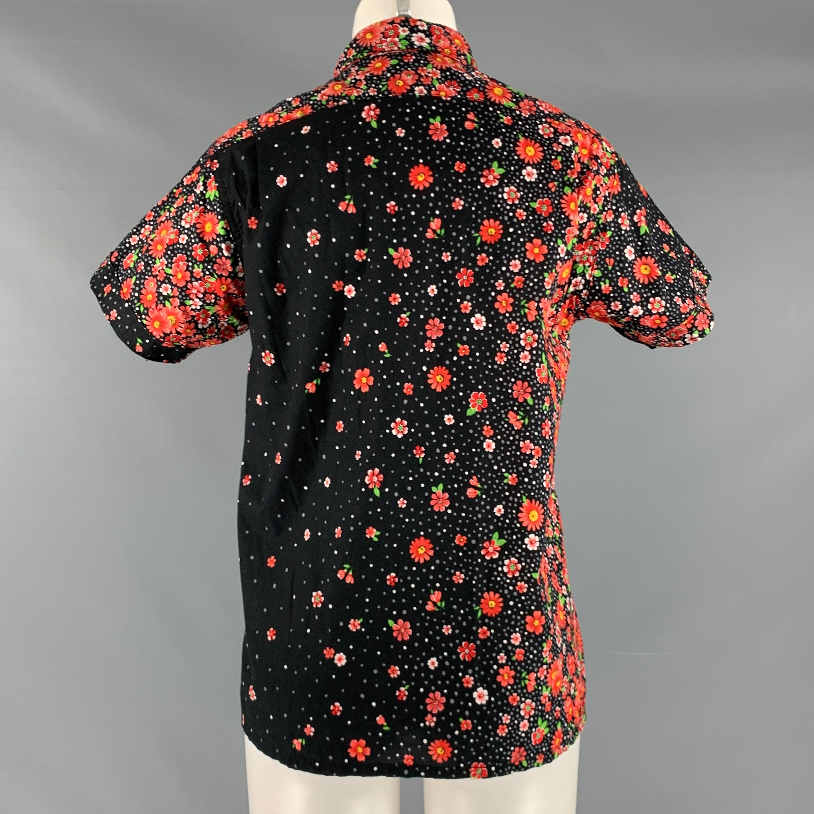 Women's ENGINEERED GARMENTS Size S Black Red Cotton Floral Short Sleeve Casual Top
