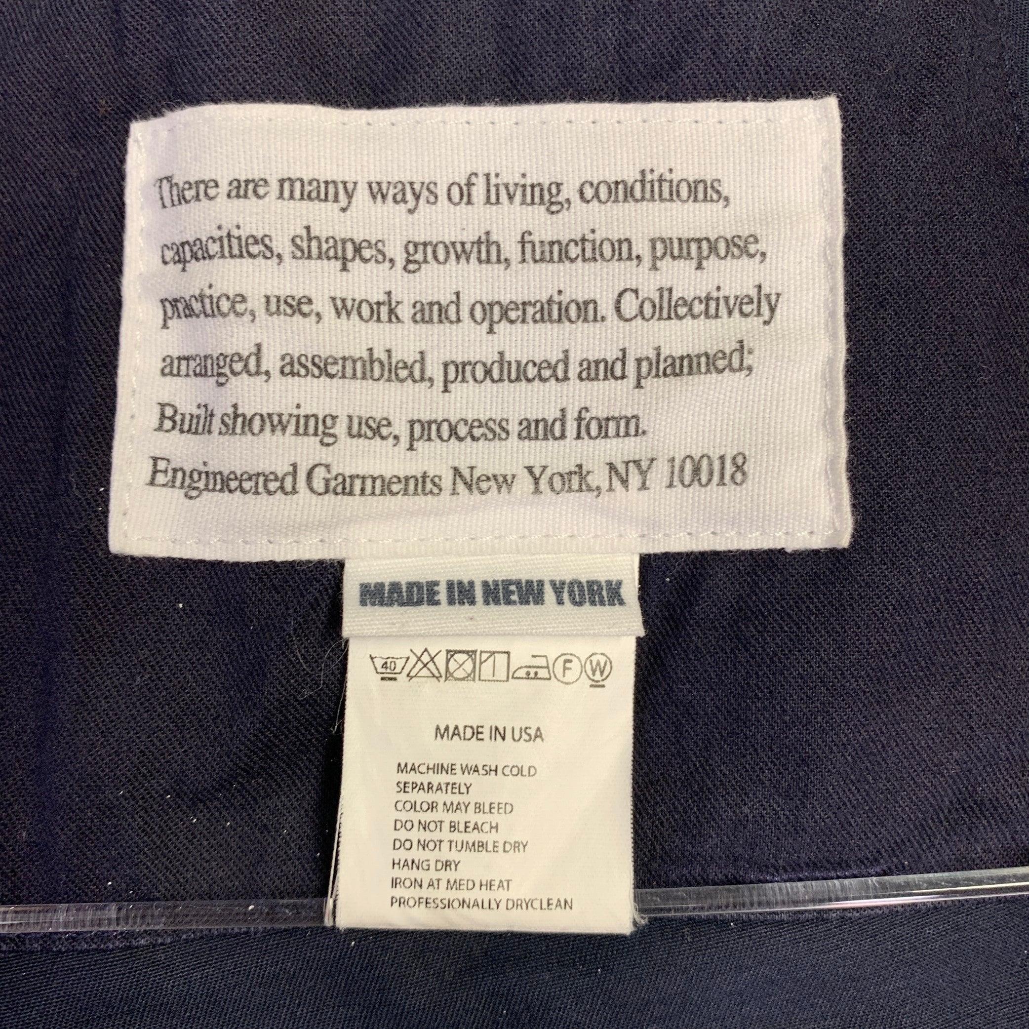 ENGINEERED GARMENTS Size S Navy Cotton Peak Lapel Jacket For Sale 2
