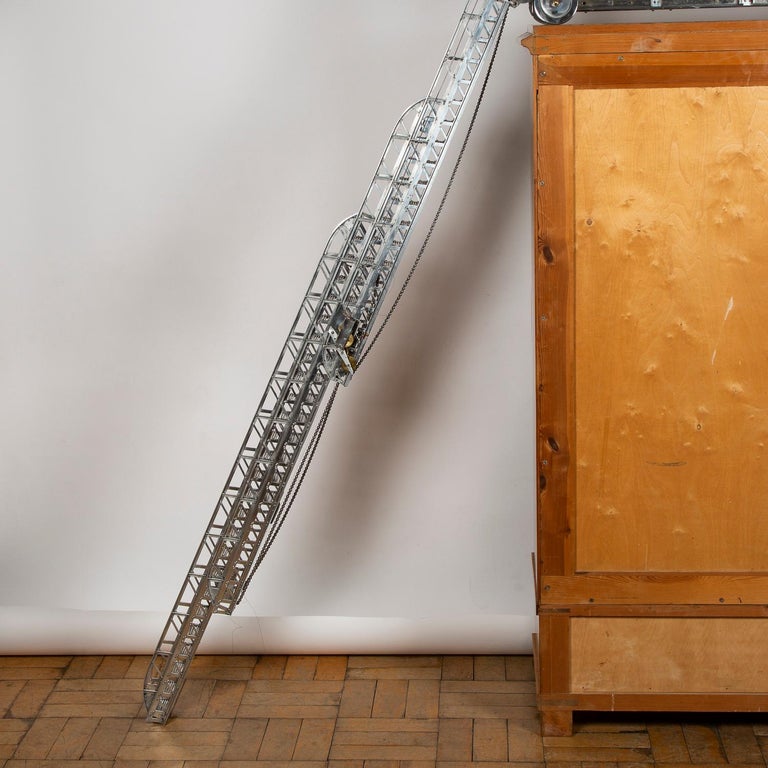 Engineer's Scale Model of Extending Fire Escape Ladder For Sale 13