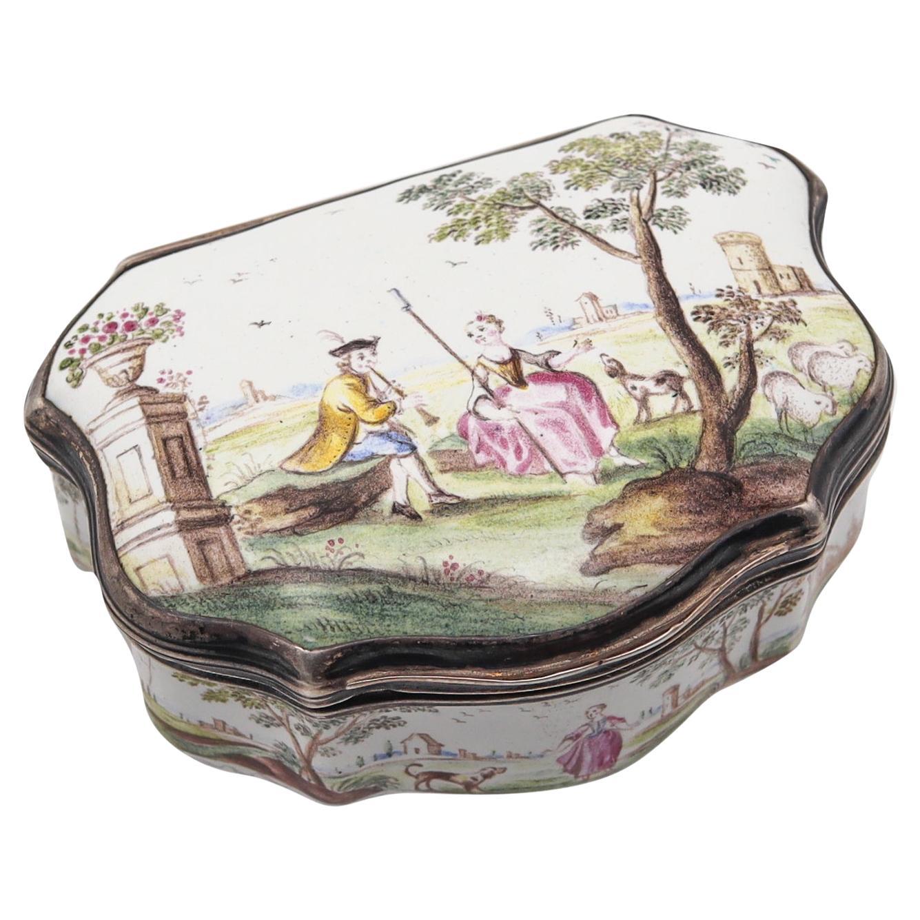 England 1770 Georgian Battersea Enamel Decorated Box in Sterling Silver For Sale