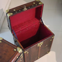 ENGLAND 1890-1900 Victorian Pair Of Army Officer Travel Chests In Leather &