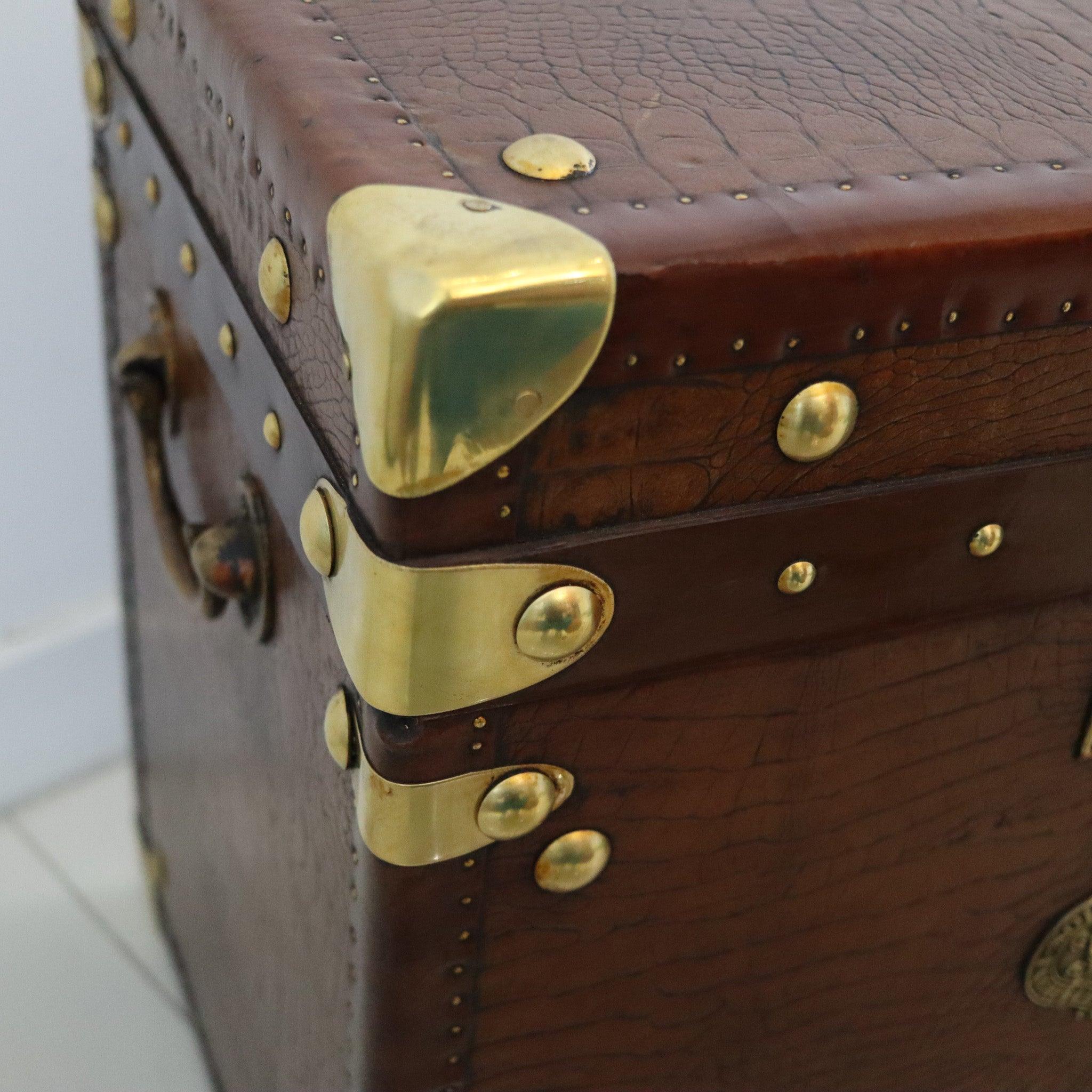 Brass ENGLAND 1890 Victorian Pair Of Army Officer Travel Chests In Crocodile Leather For Sale