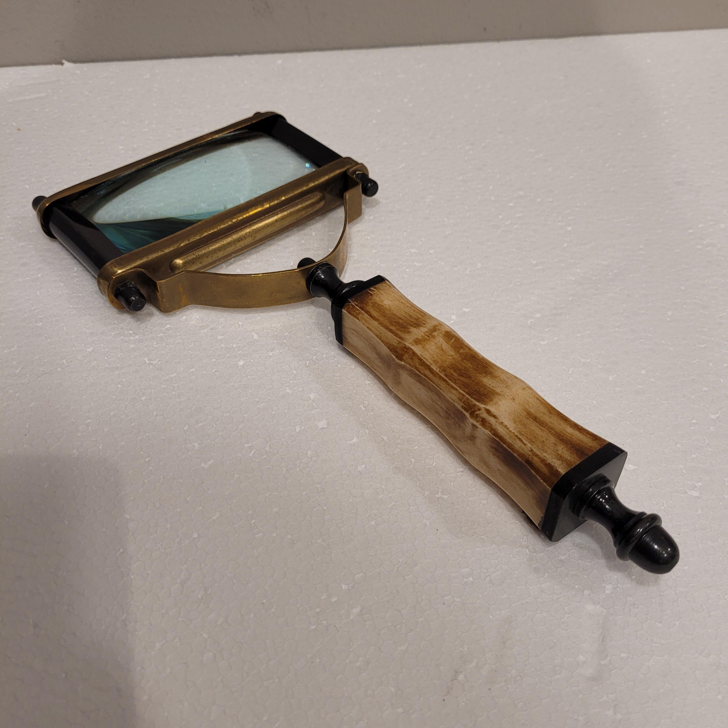 Metal England Hand magnifying glass / Magnifying lens, Antler and metal