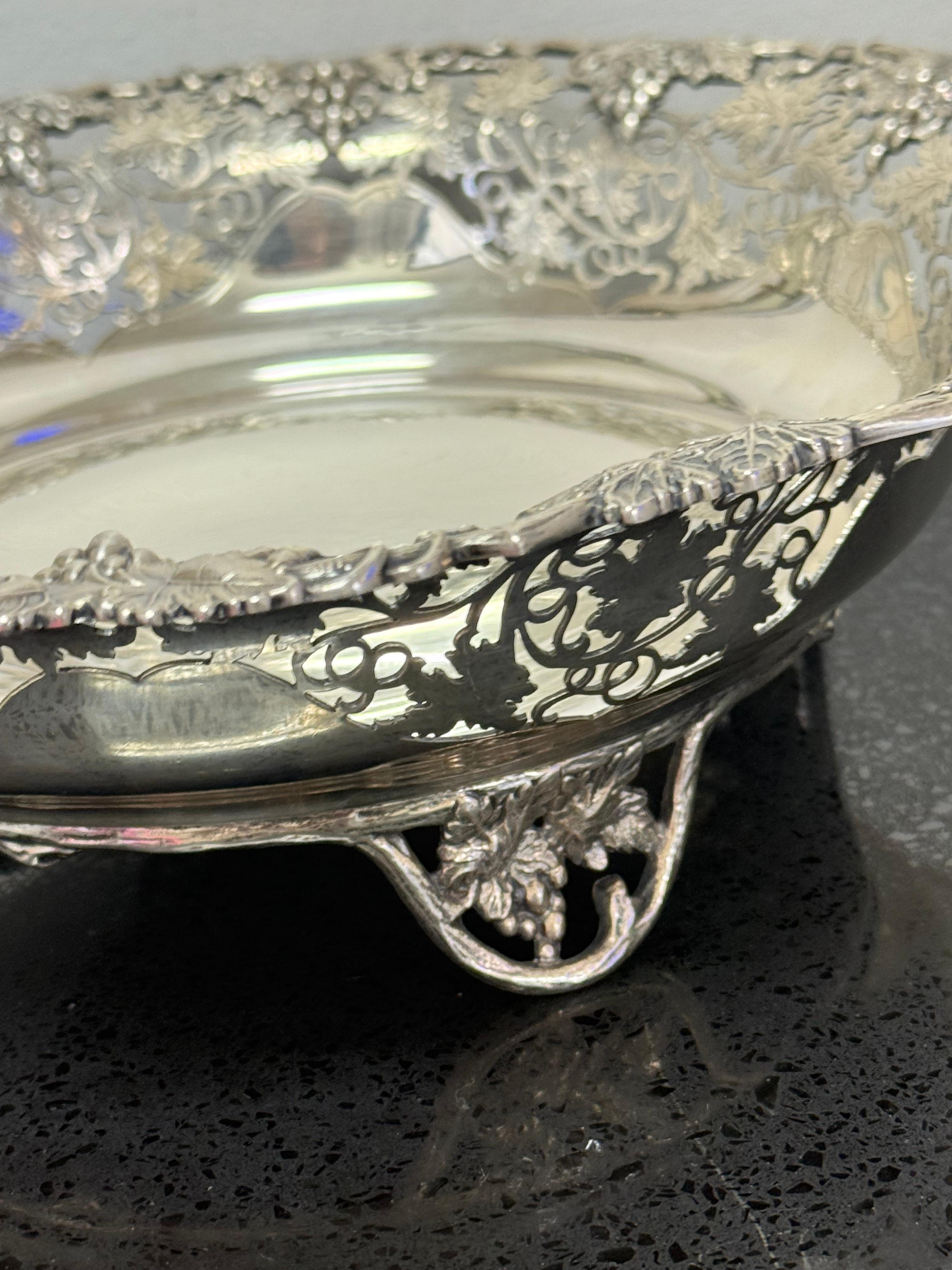 Ciotola floreale in argento Sterling England in vendita 6