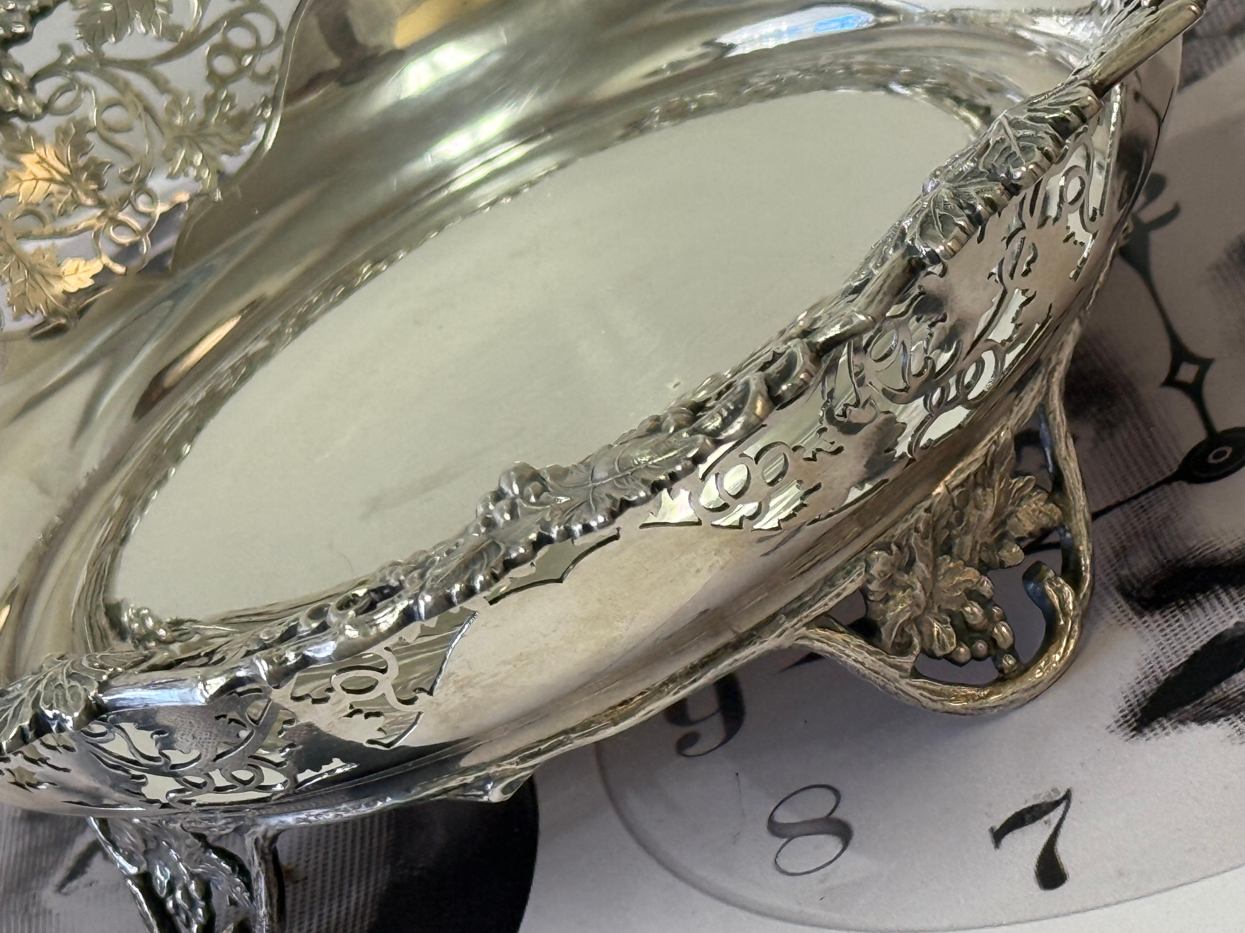 Ciotola floreale in argento Sterling England in vendita 1