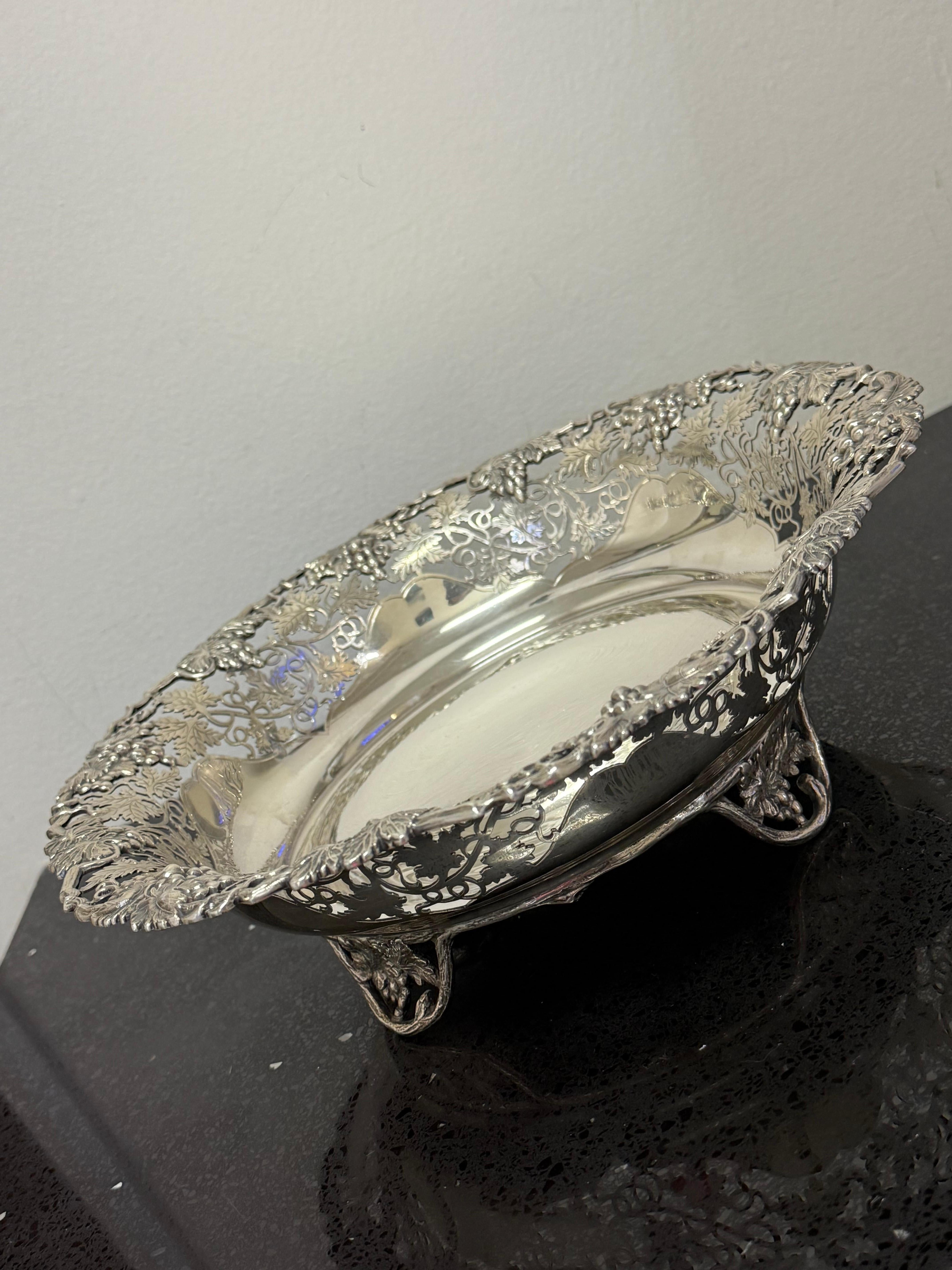 Ciotola floreale in argento Sterling England in vendita 3