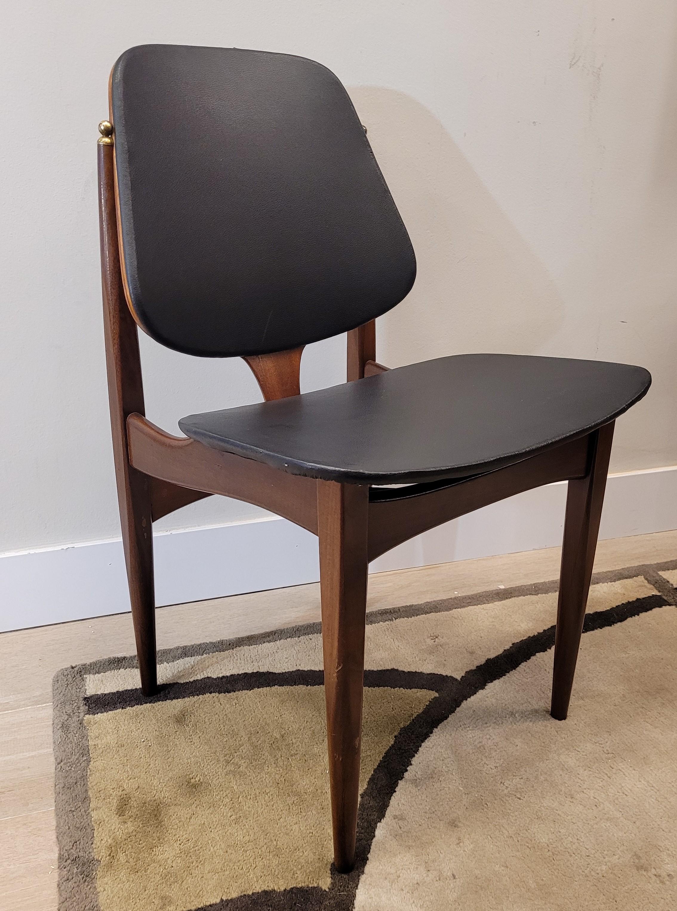 England wood black leather pair  Elliotts of Newbury Chairs  For Sale 4