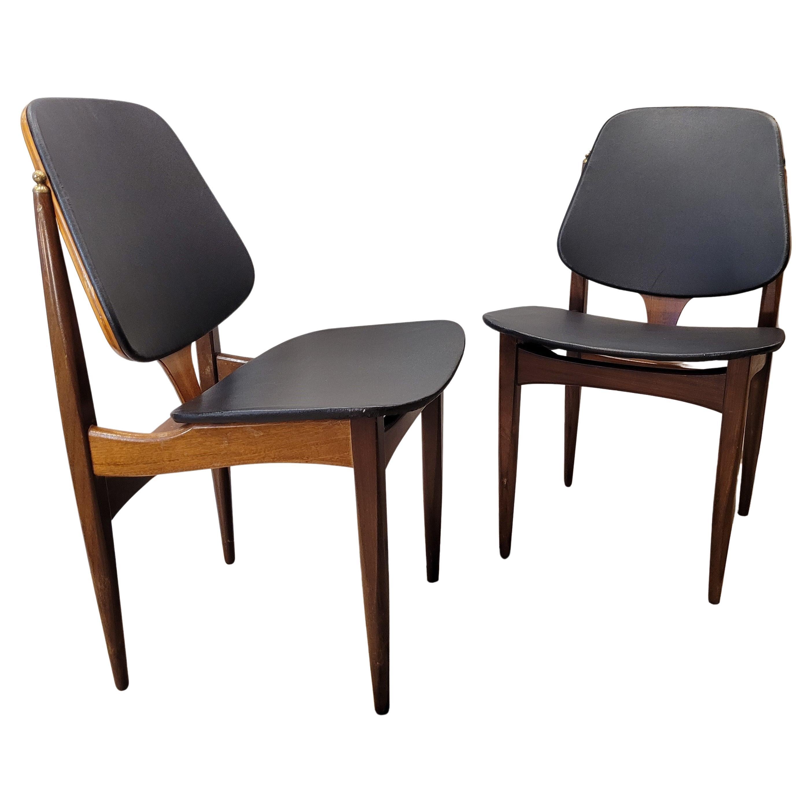 England wood black leather pair  Elliotts of Newbury Chairs  For Sale